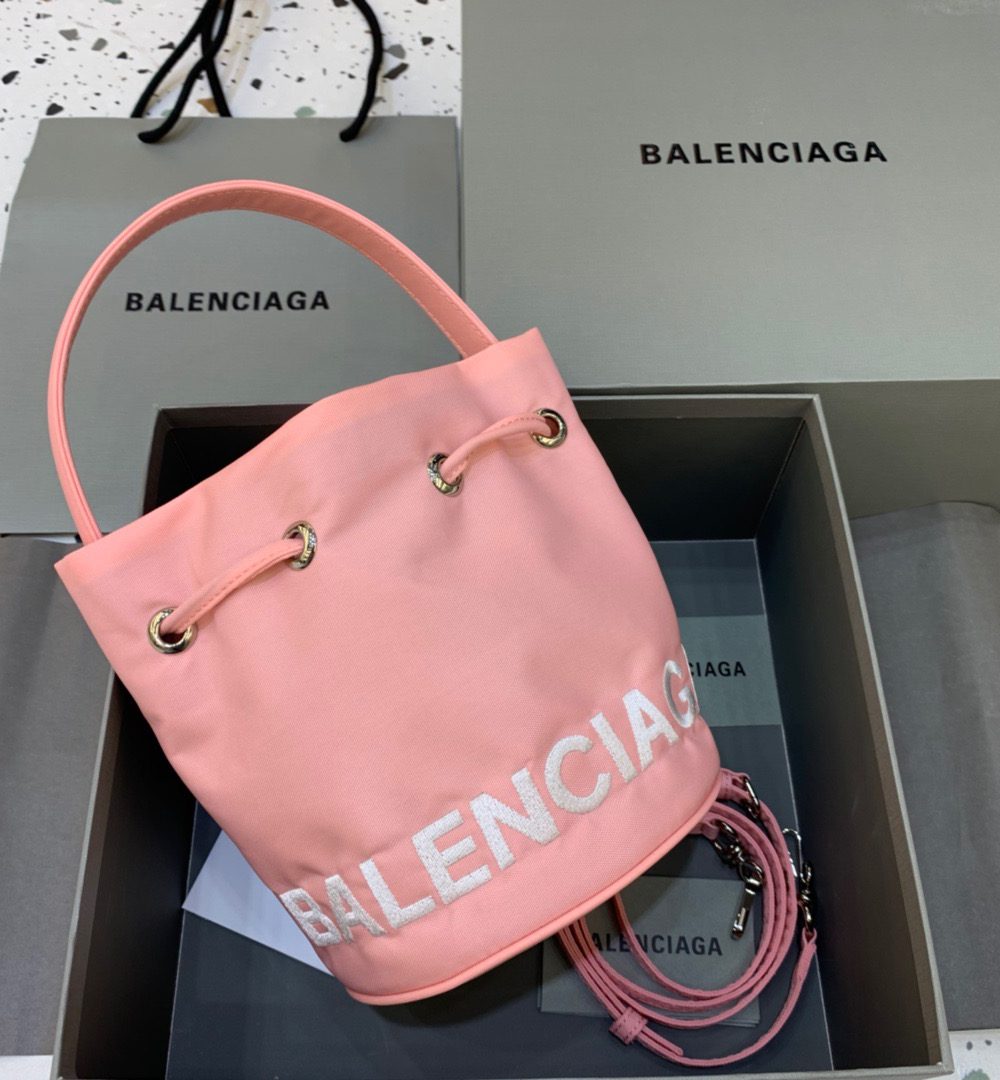 Balenciaga Le Cagole Medium Bucket Bag In Light Pink, For Women, Women's Bags 7in/18cm