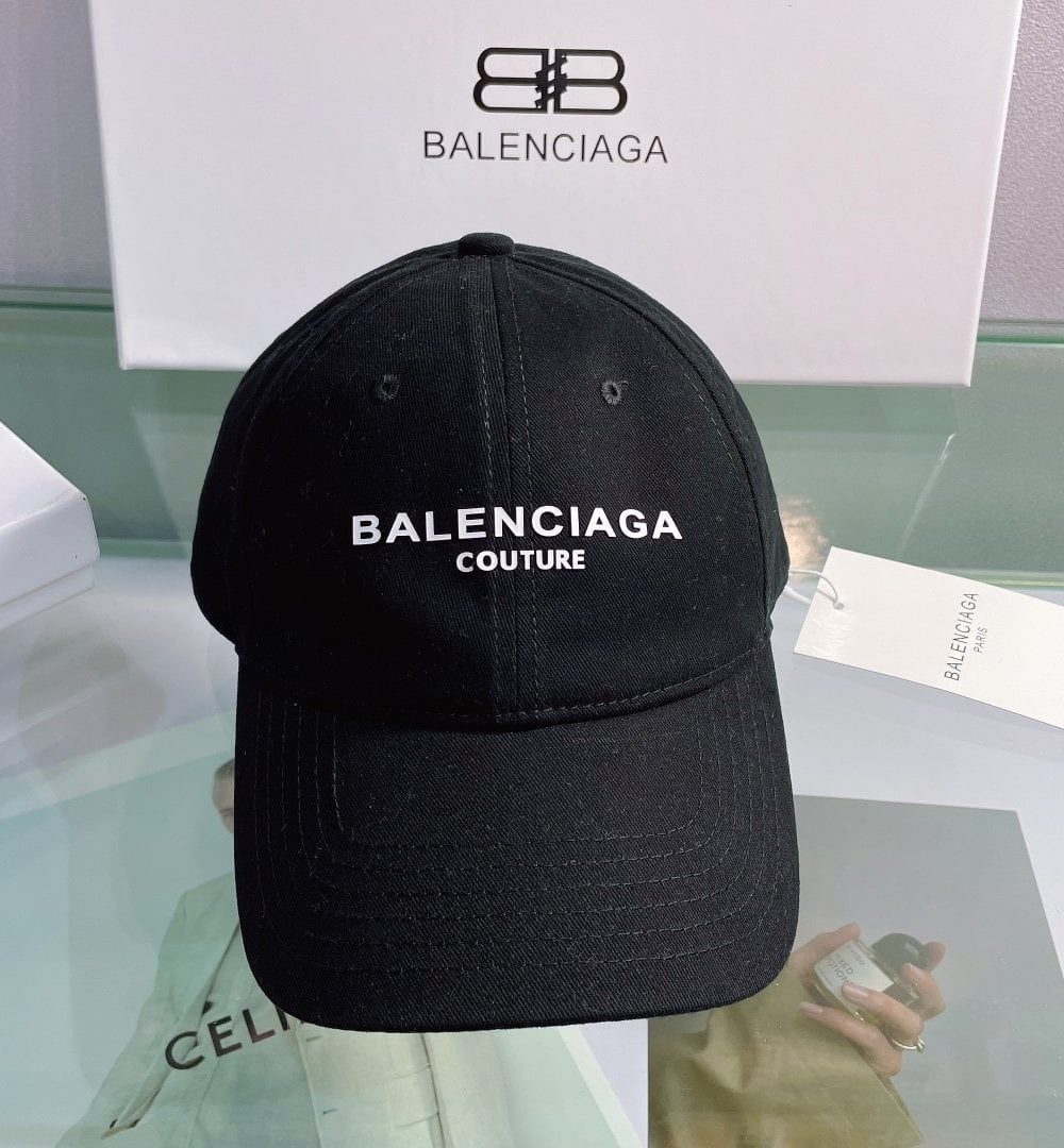 Balenciaga Logo Cap In Black