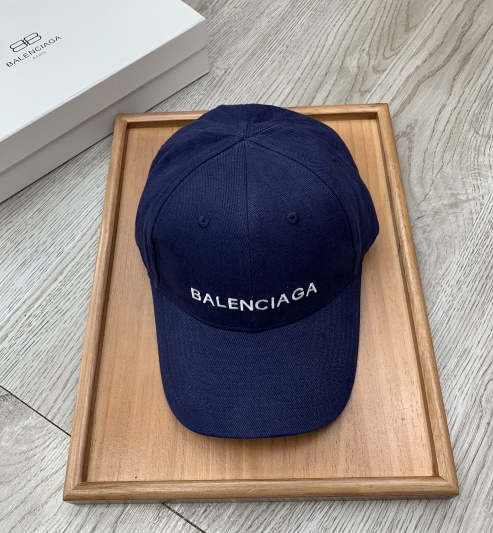 Balenciaga Logo Front Cap In Blue