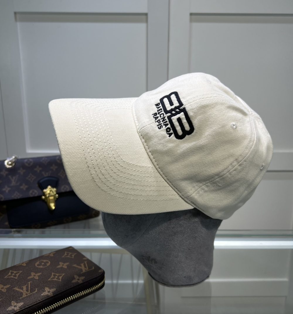 Balenciage BB Paris Icon Cap White Cap