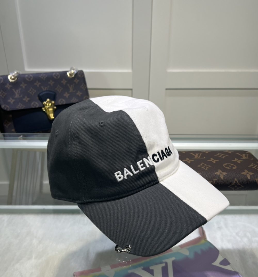 Balenciage Logo Cap Black/White Cap