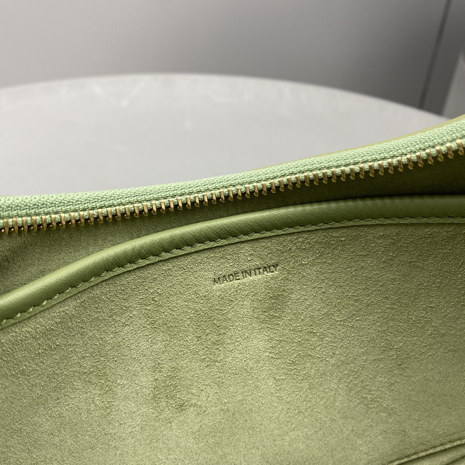 1:1 Replica Celine Ava Bag Green For Women 9in/23.5cm - Image 4