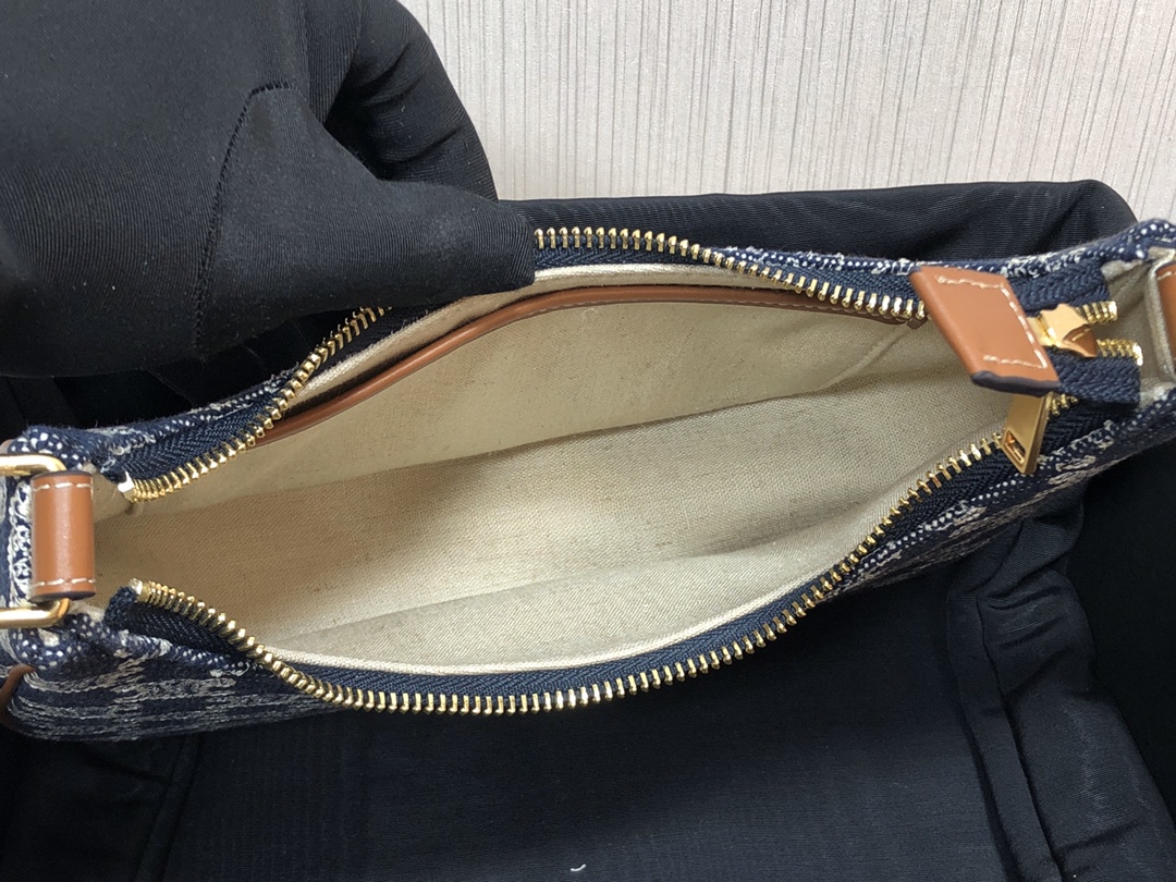 1:1 Replica Celine Ava Bag In Triomphe Canvas Denim For Women 9in/23cm - Image 6