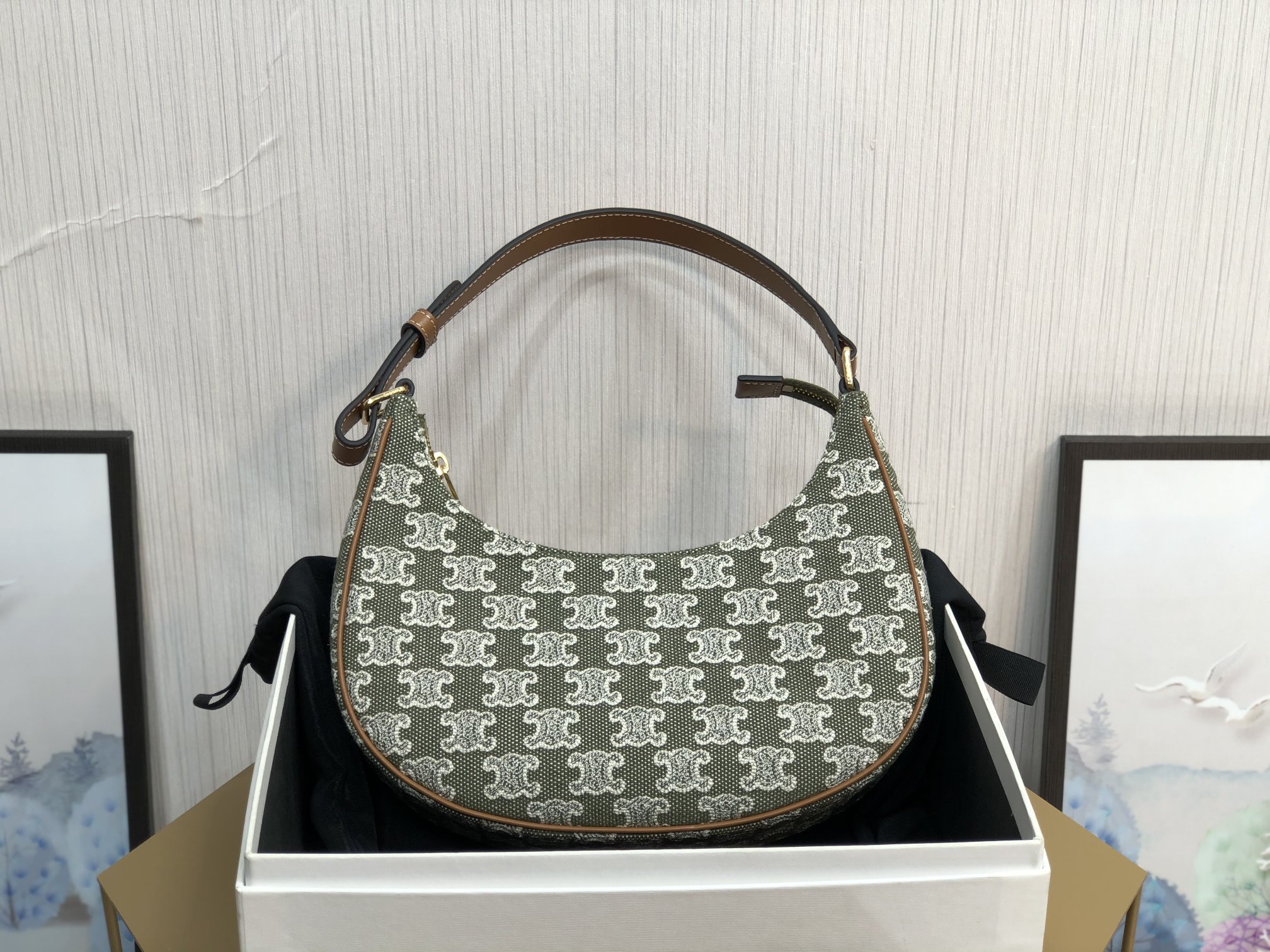 1:1 Replica Celine Ava Bag In Triomphe Canvas Green For Women 9in/23cm - Image 5
