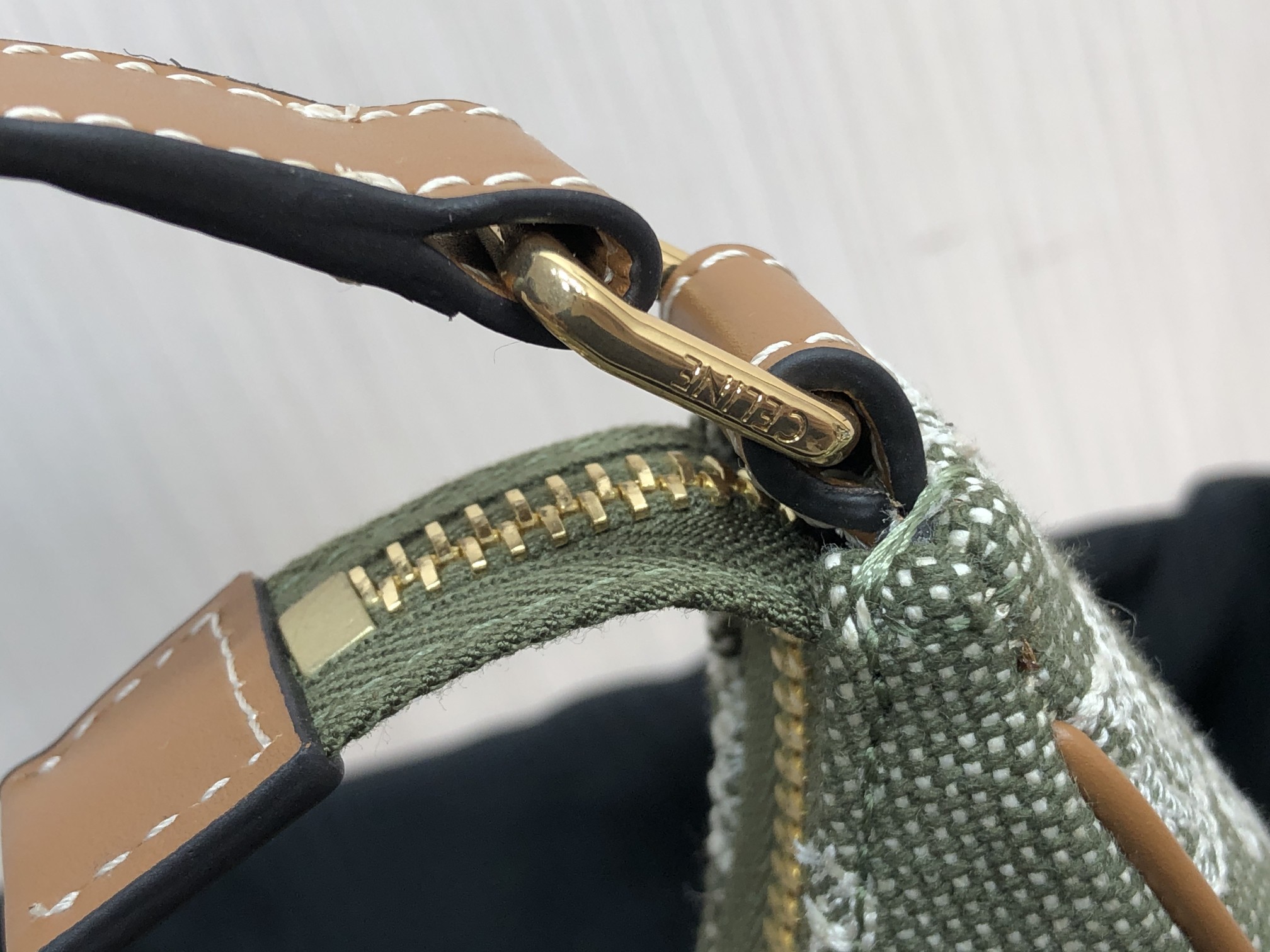 1:1 Replica Celine Ava Bag In Triomphe Canvas Green For Women 9in/23cm - Image 4