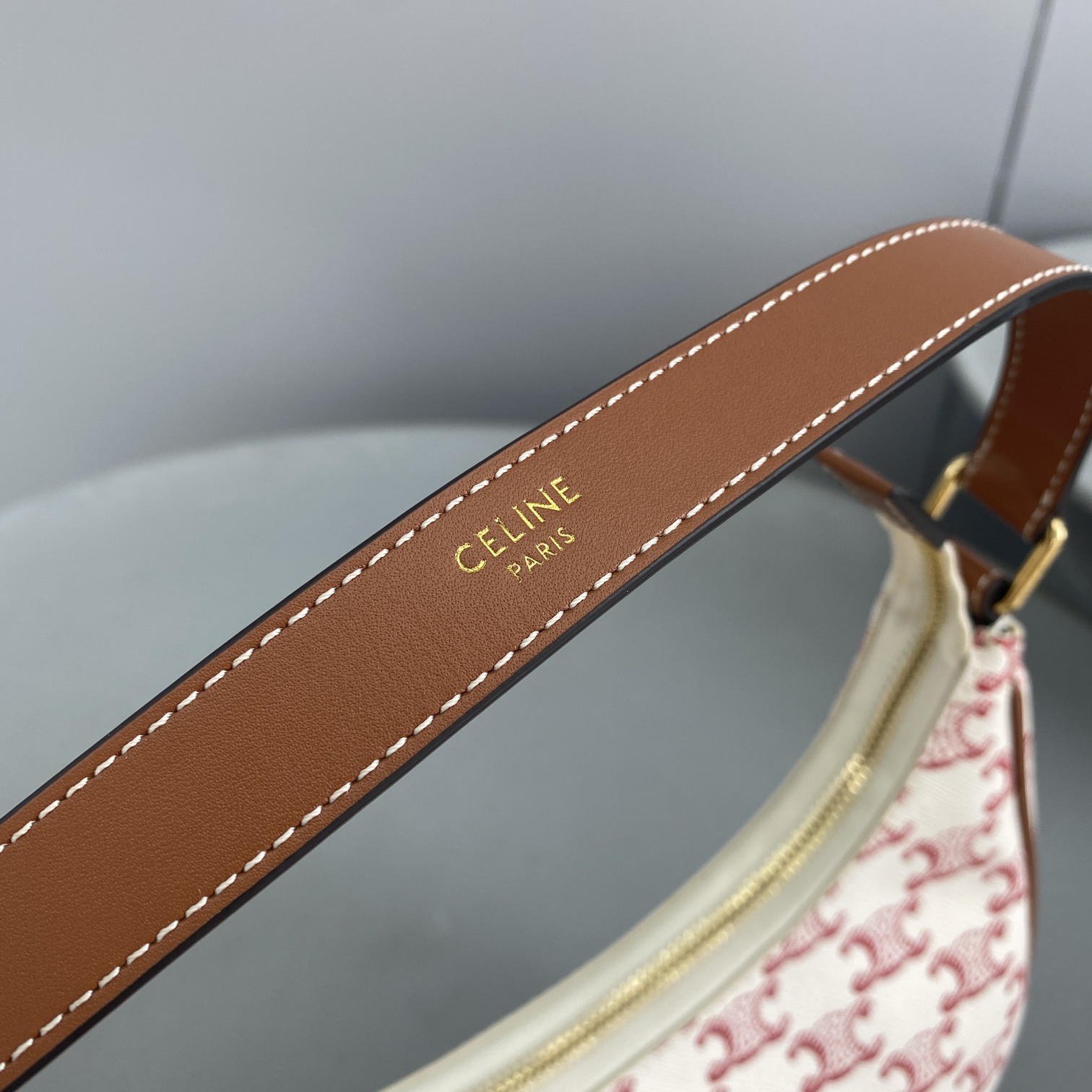 1:1 Replica Celine Ava Bag In Triomphe Canvas White/Red For Women 9in/23.5cm - Image 2