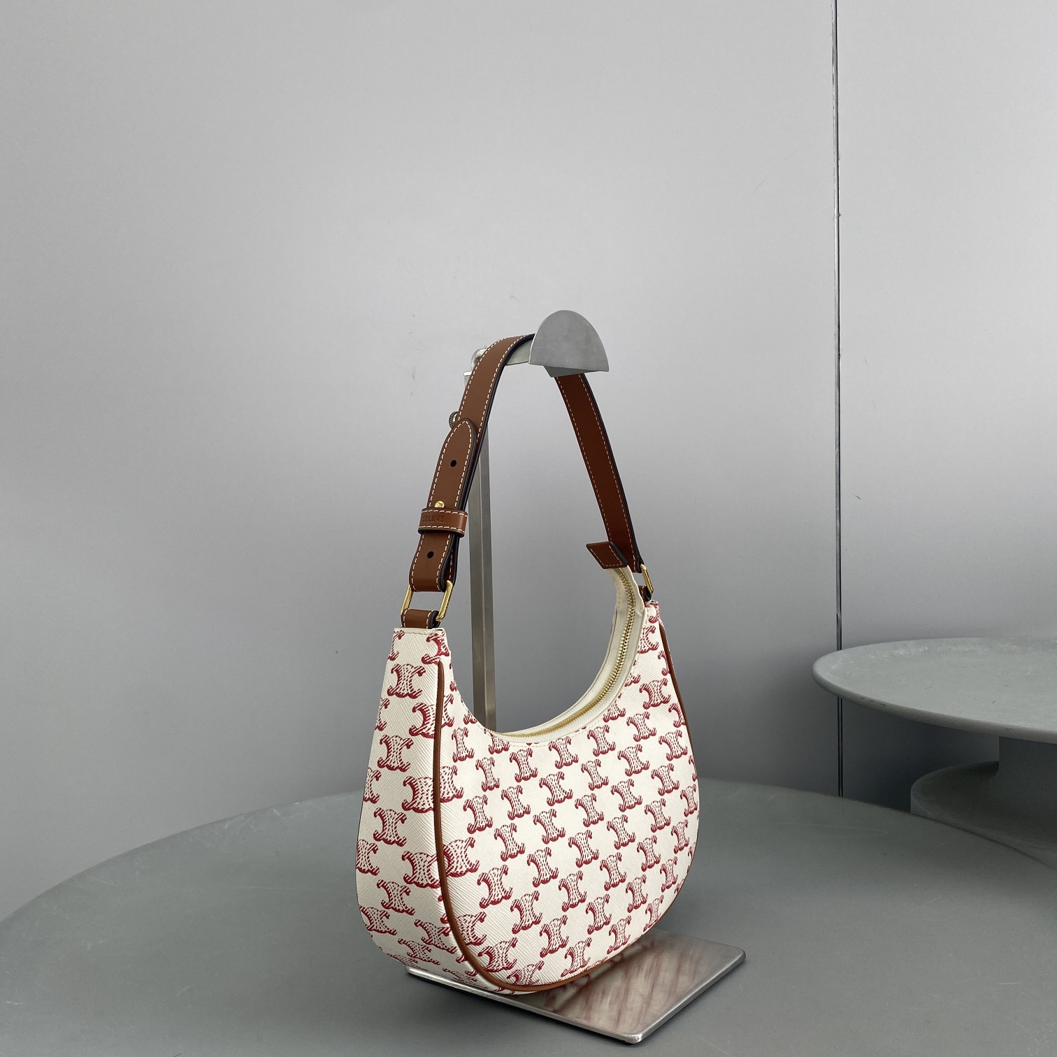 1:1 Replica Celine Ava Bag In Triomphe Canvas White/Red For Women 9in/23.5cm - Image 6