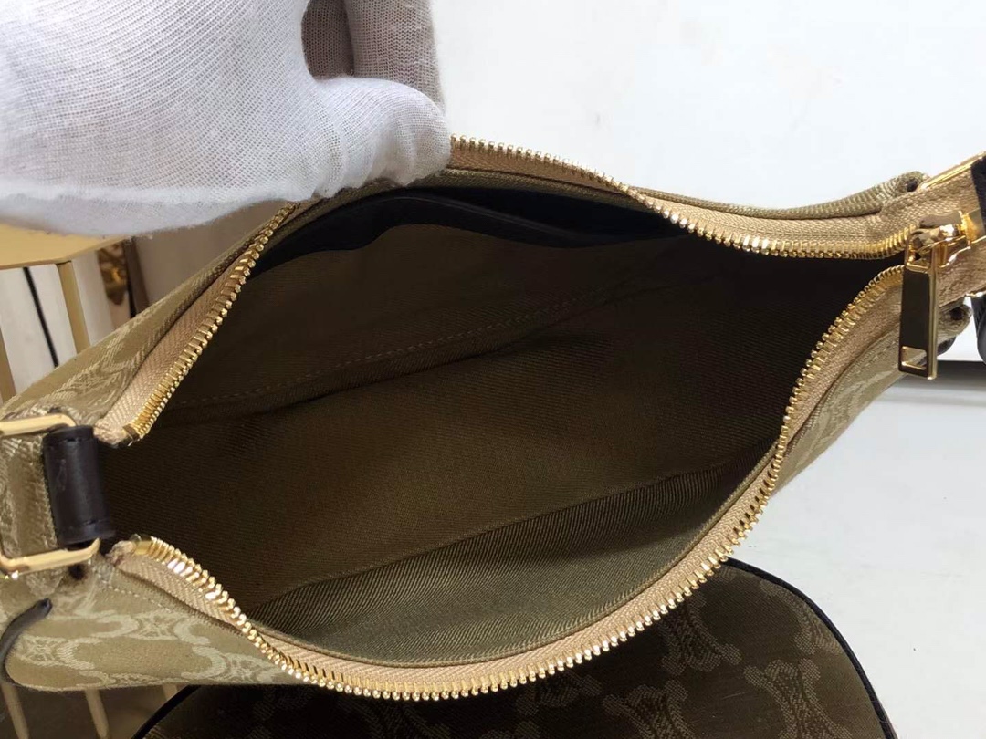 1:1 Replica Celine Ava Bag In Triomphe Canvas XL Beige For Women 9in/23cm - Image 7