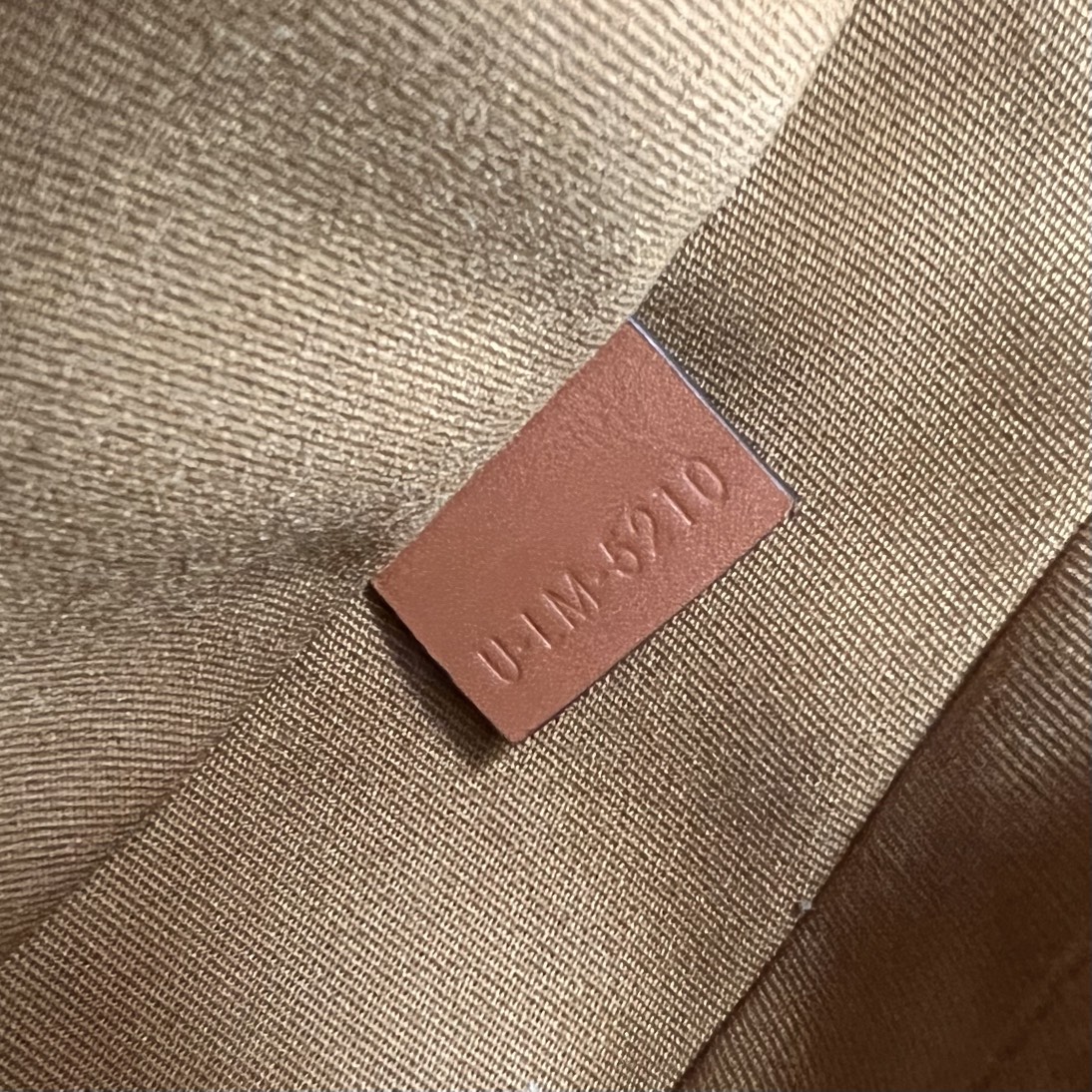 1:1 Replica Celine Ava Bag In Triomphe Canvas Xl Brown For Women 9in/23.5cm - Image 6