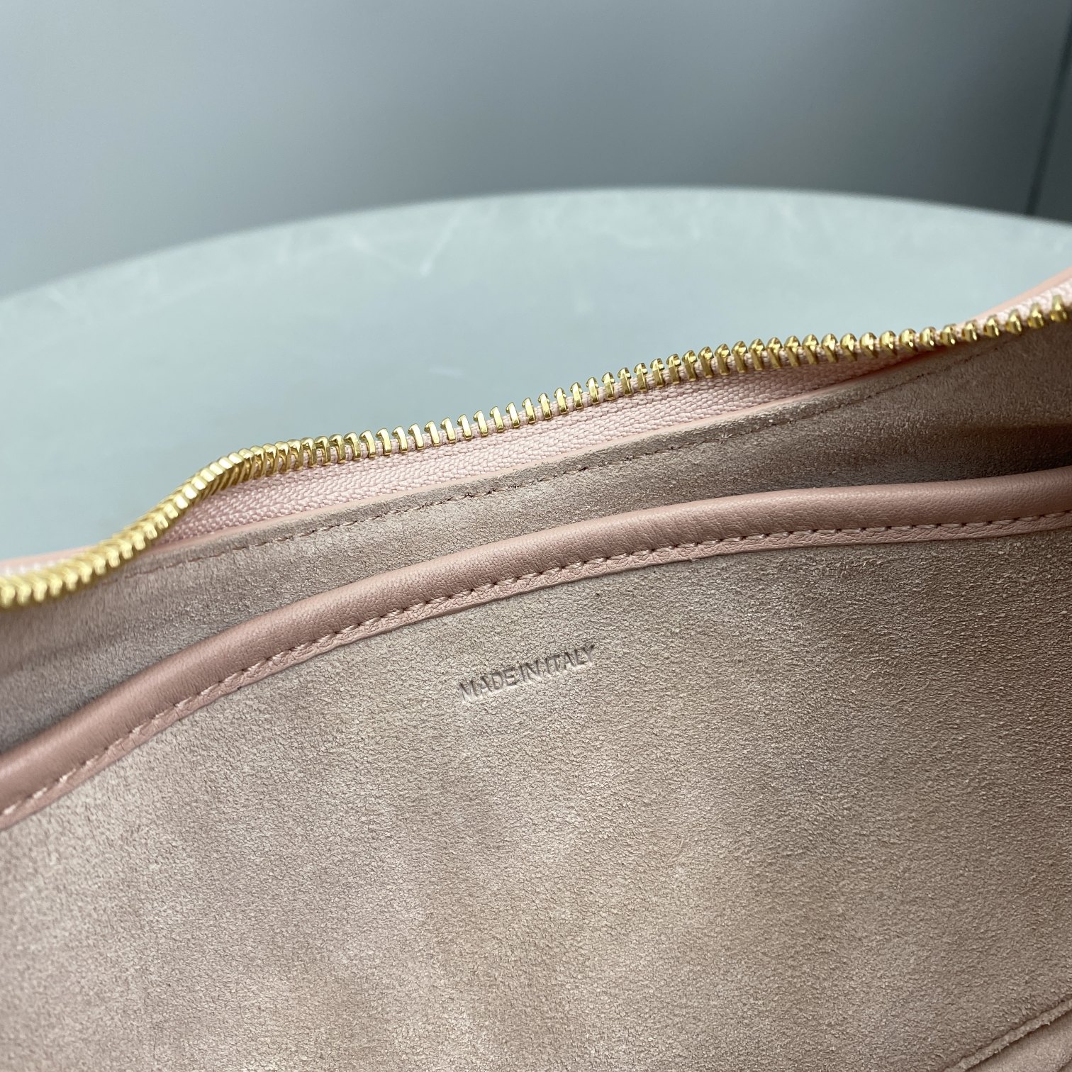 1:1 Replica Celine Ava Bag Light Pink For Women 9in/23.5cm 193953DGQ.25VP - Image 7