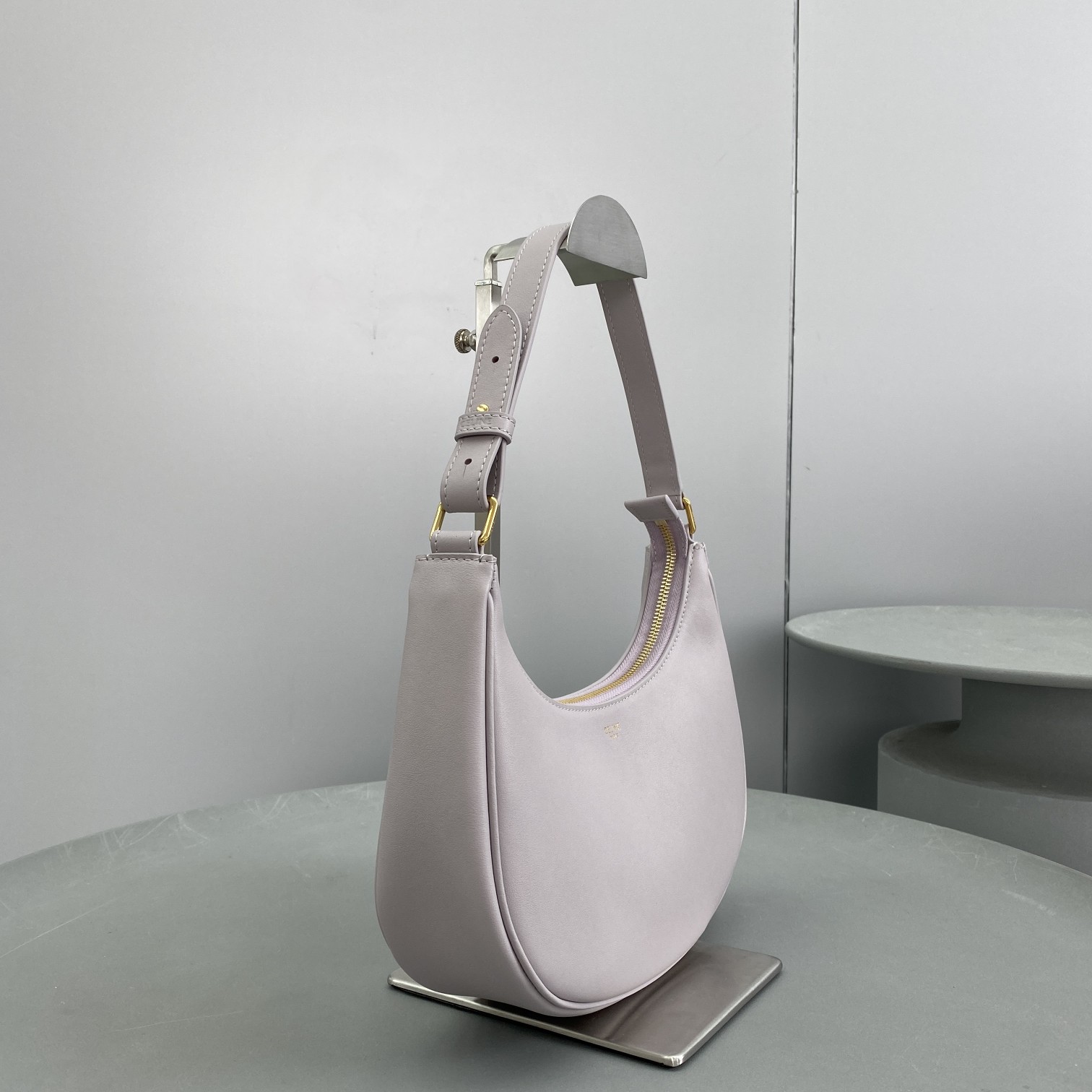 1:1 Replica Celine Ava Bag Peony For Women 9in/23.5cm 193953DGQ.24NY - Image 3