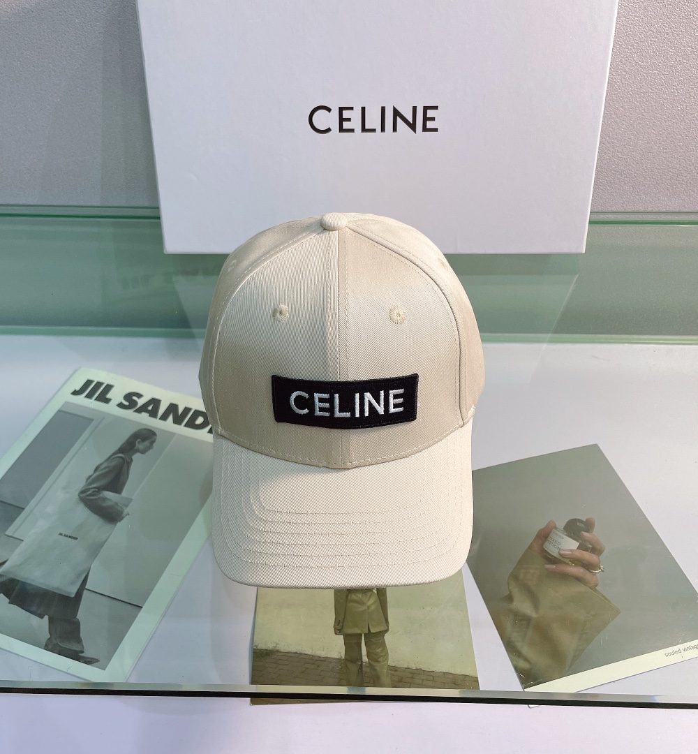 Celine Baseball Cap In Cotton Beige