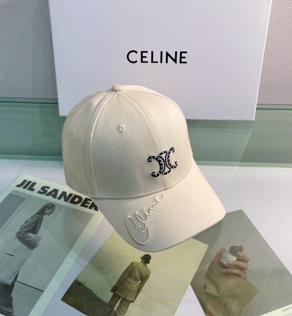 Celine Baseball Cap In Cotton Beige
