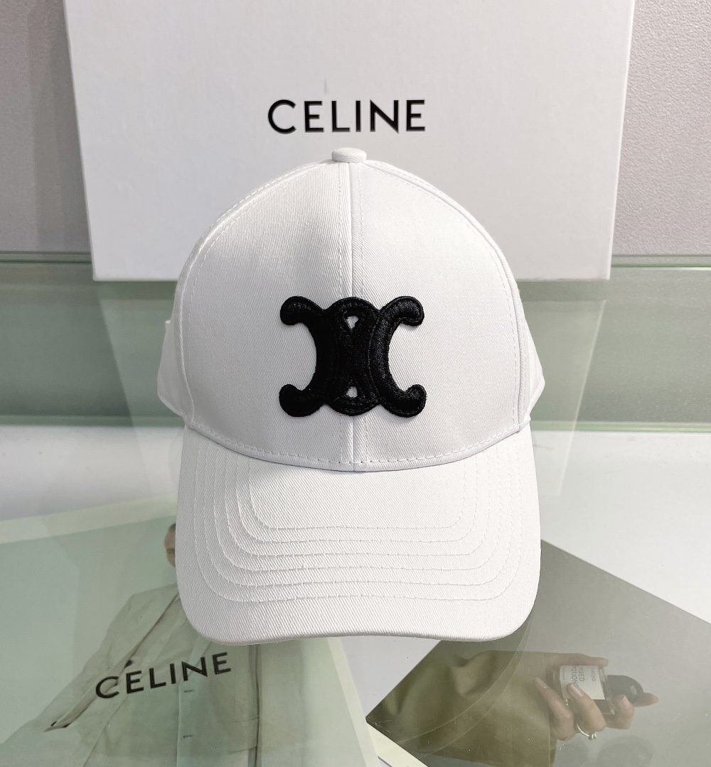 Celine Baseball Cap In Cotton White