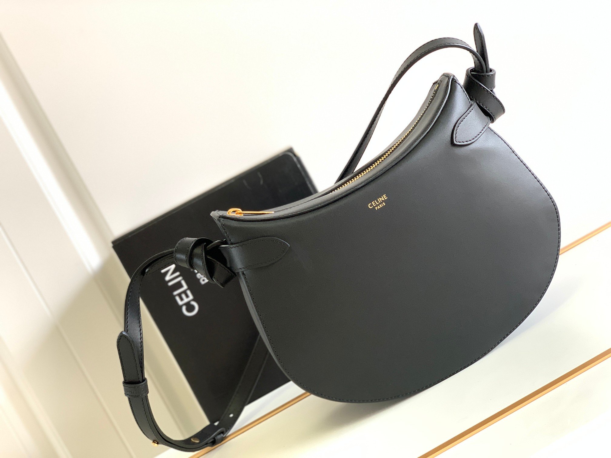 1:1 Replica Celine Besace Noeuds Francais Bag Black For Women 10in/25cm