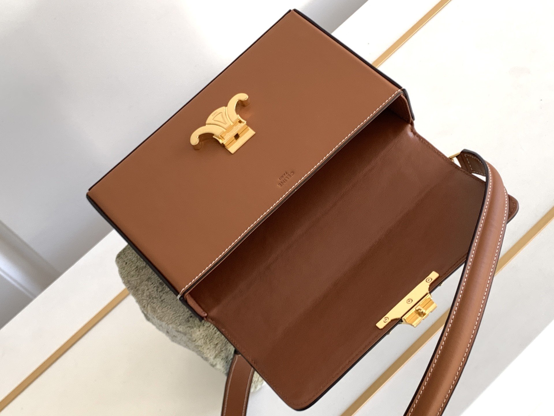 1:1 Replica Celine Box Triomphe Bag Brown For Women 9in/22cm 199993BFN.04LU - Image 5