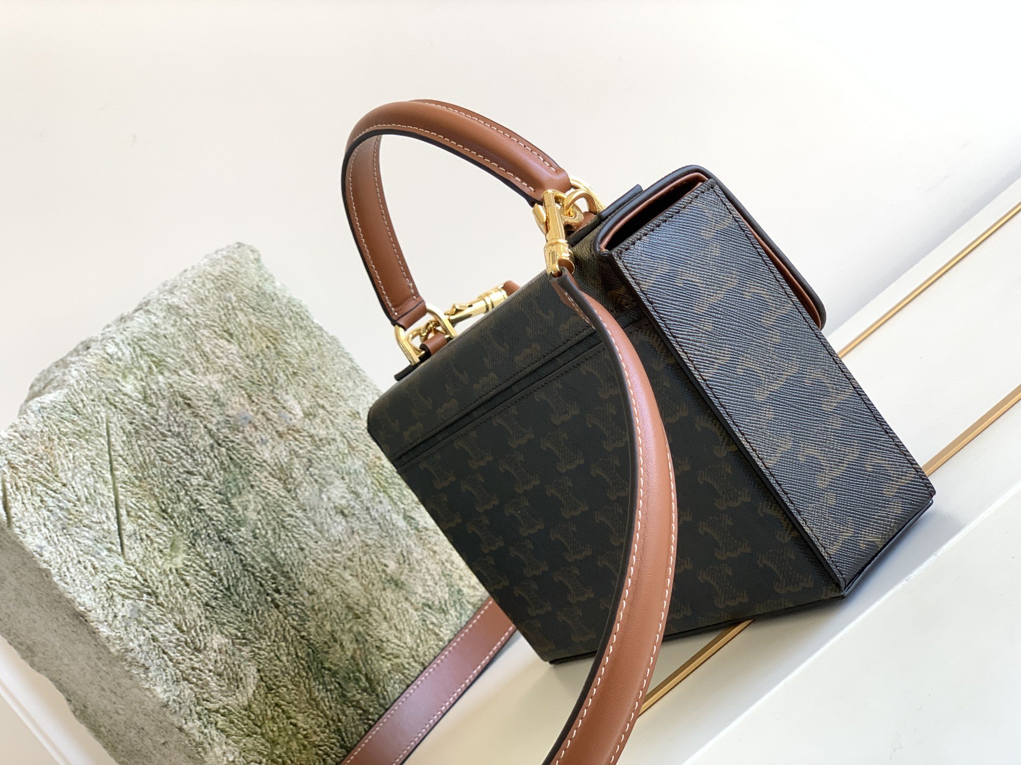 1:1 Replica Celine Box Triomphe Bag In Triomphe Canvas Brown For Women 9in/22cm - Image 2