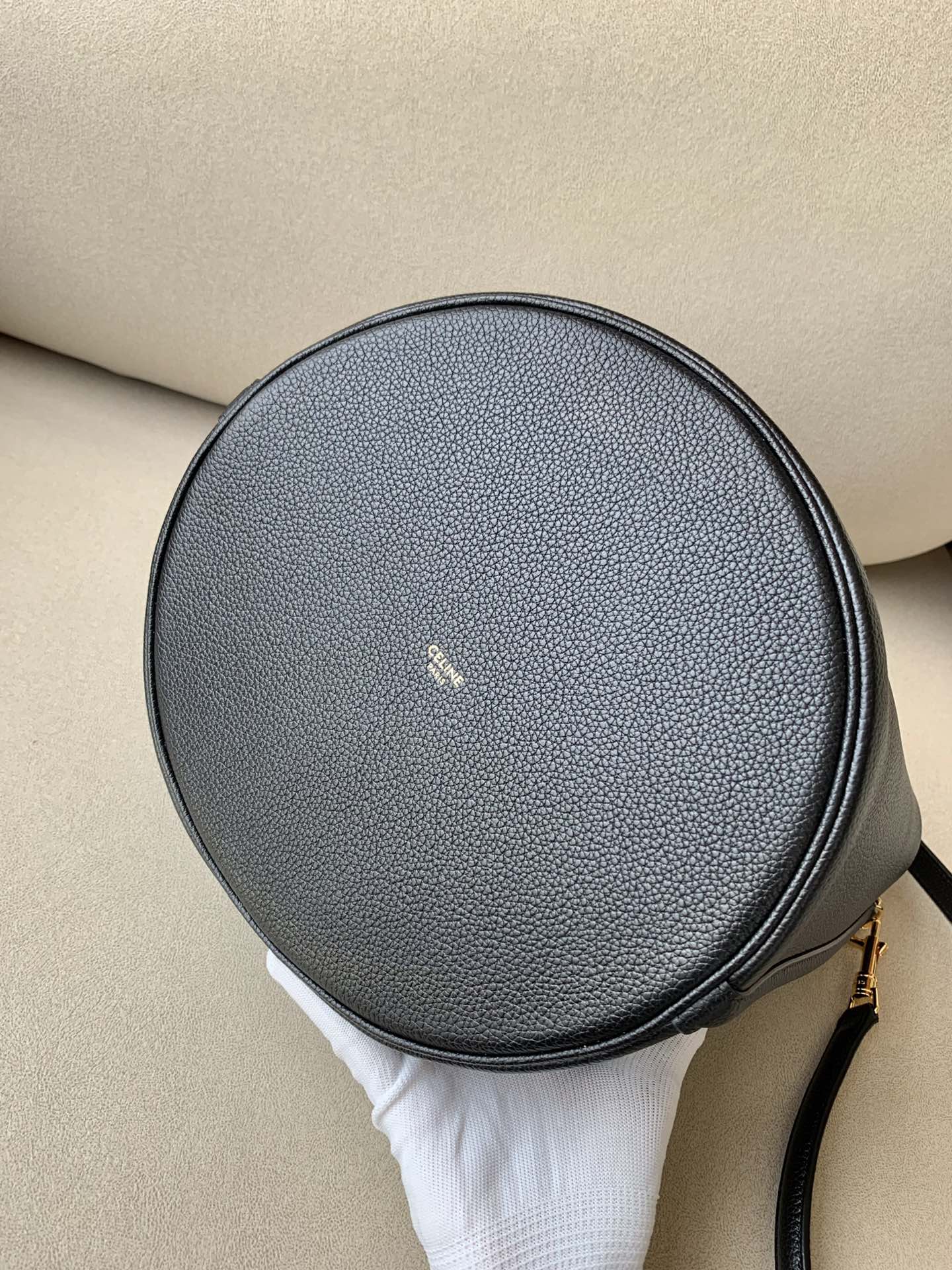 1:1 Replica Celine Bucket 16 Bag Black For Women 10in/25cm 195573CR4.38NO - Image 5