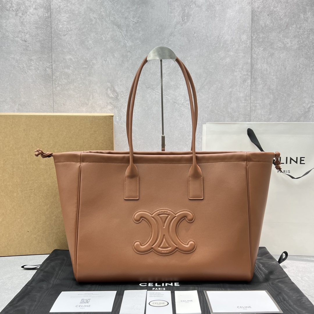 1:1 Replica Celine Cabas Drawstring Cuir Triomphe Tan For Women 17in/44cm 199973DU3.04LU