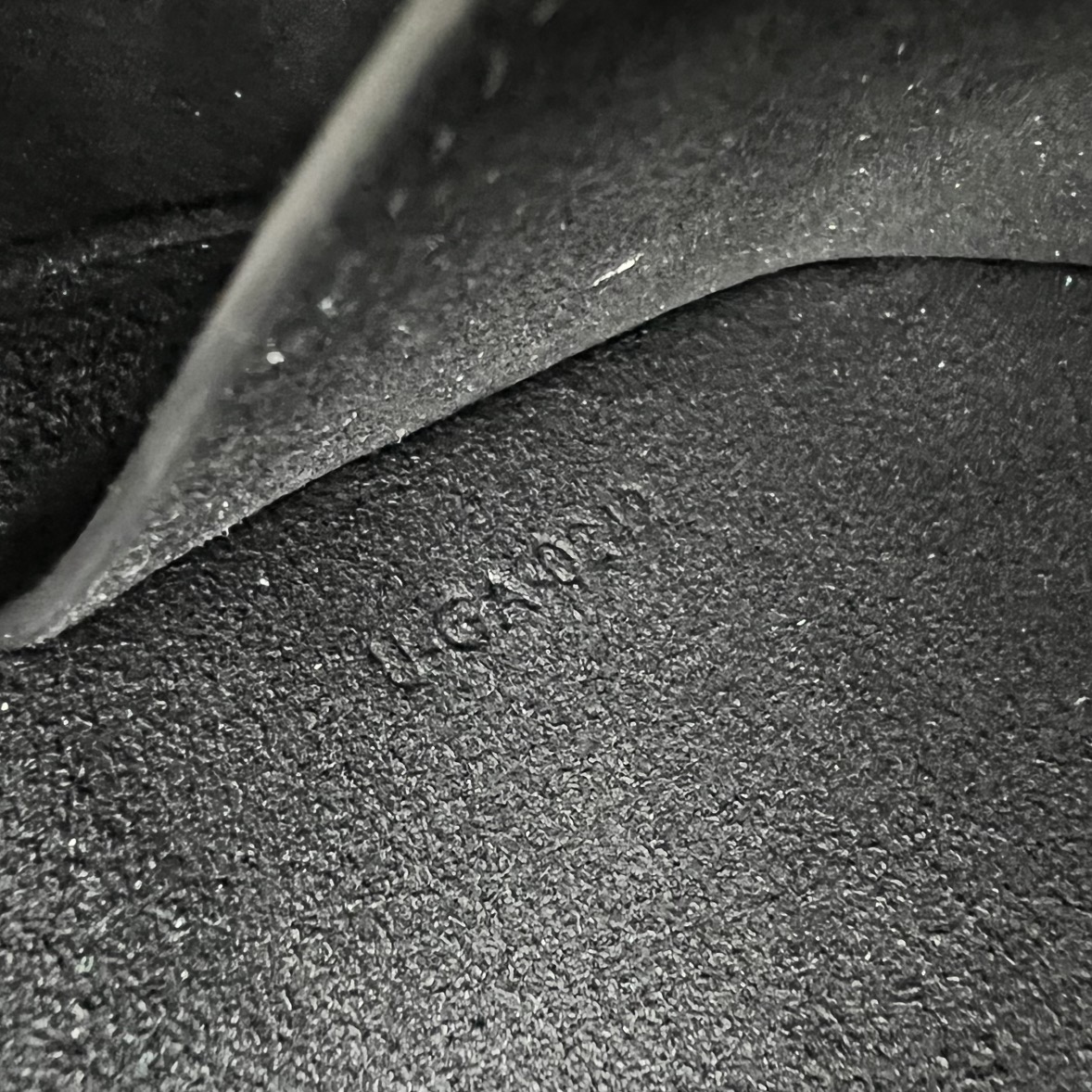 1:1 Replica Celine Camera Shoulder Bag Cuir Triomphe Black For Women 10in/26cm - Image 6