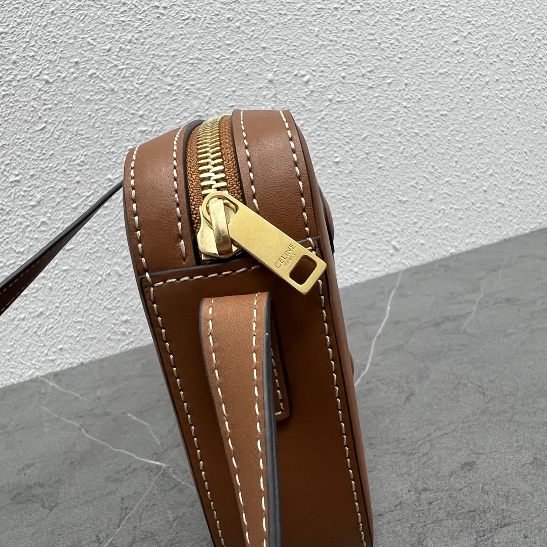 1:1 Replica Celine Camera Shoulder Bag Cuir Triomphe Brown For Women 10in/26cm 199183DU3.04LU - Image 6