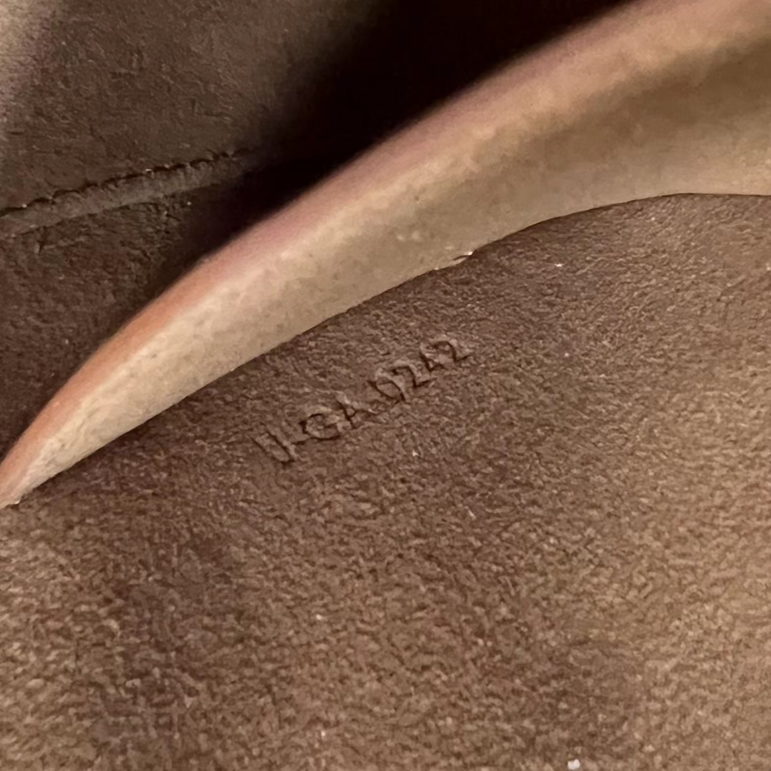 1:1 Replica Celine Camera Shoulder Bag Cuir Triomphe Brown For Women 10in/26cm 199183DU3.04LU - Image 3