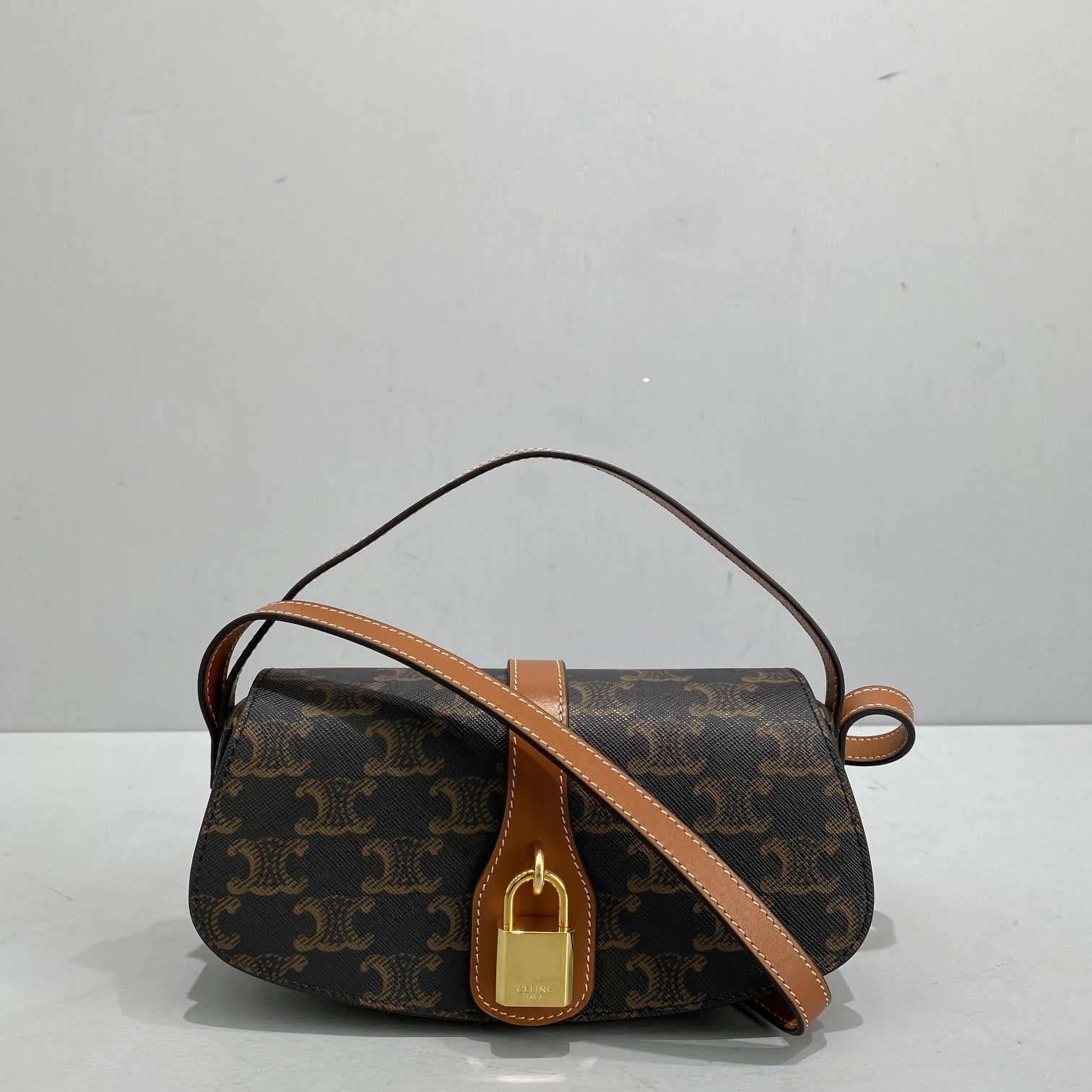 1:1 Replica Celine Casual Style Bridal Logo Brown For Women 7in/18cm 10I592DQ2.04LU