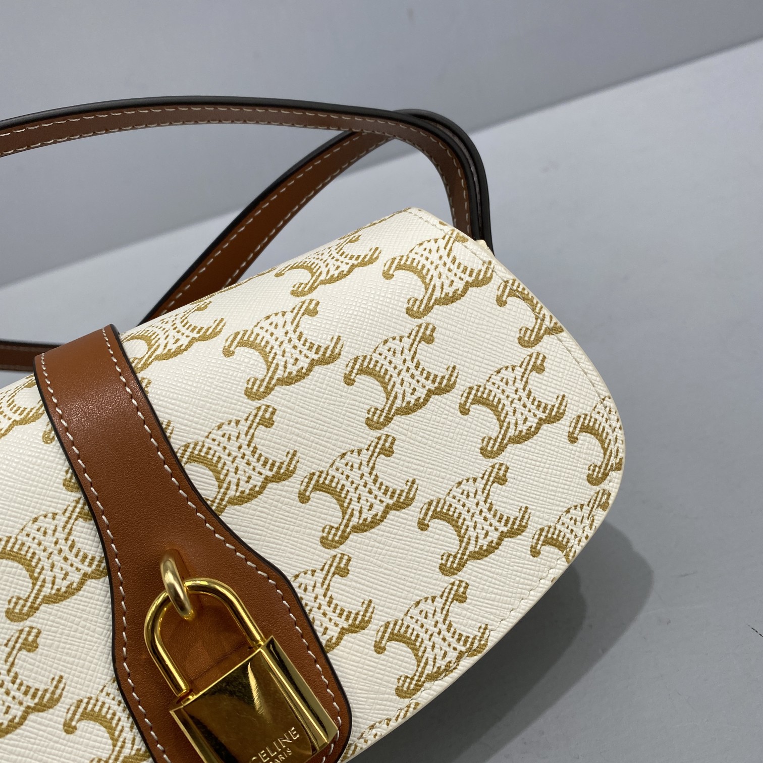 1:1 Replica Celine Casual Style Bridal Logo White / Brown For Women 7in/18cm 10I592DQ2.01TA - Image 2