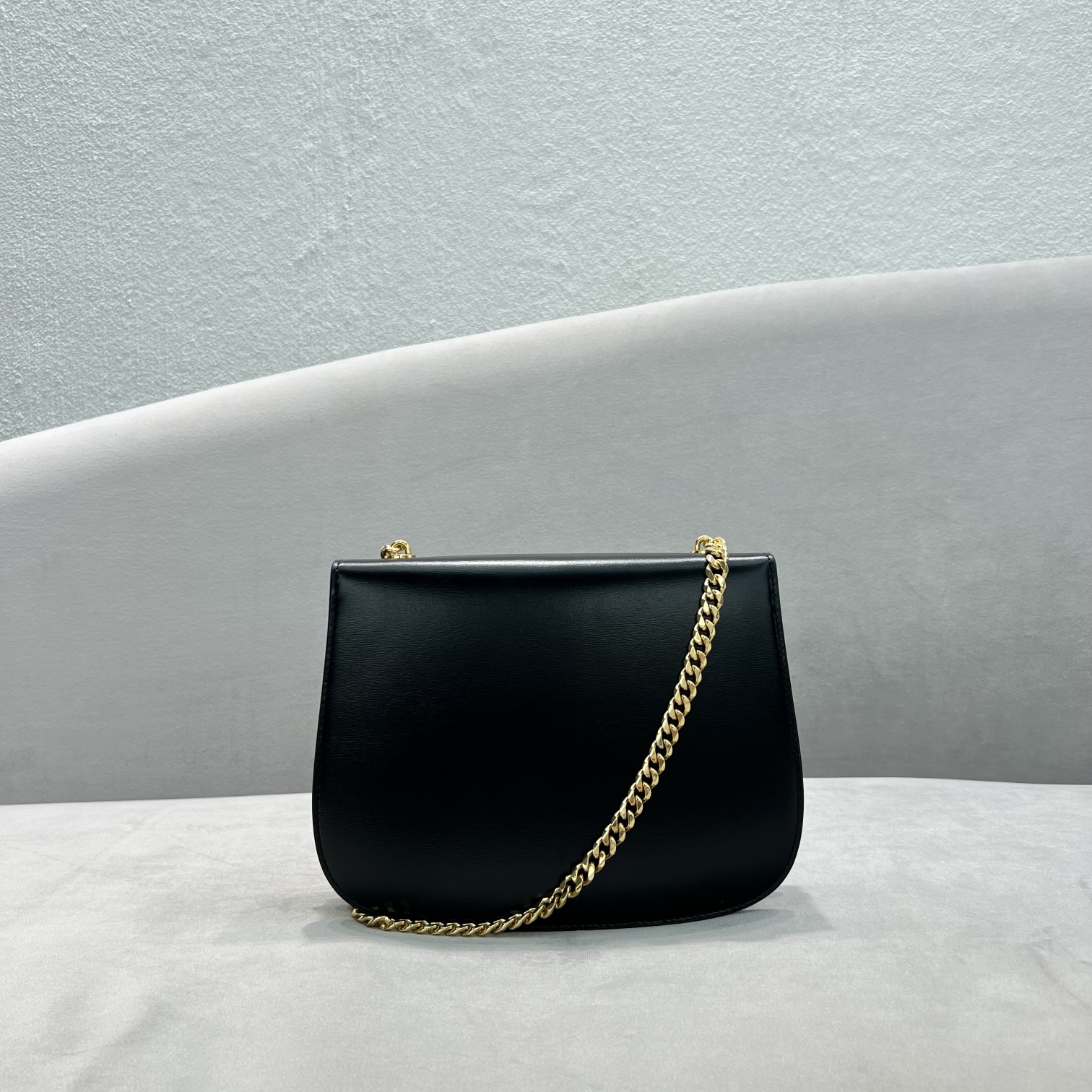 1:1 Replica Celine Chain Besace Triomphe Black For Women 10in/24.5cm 199273BF4.38NO - Image 3