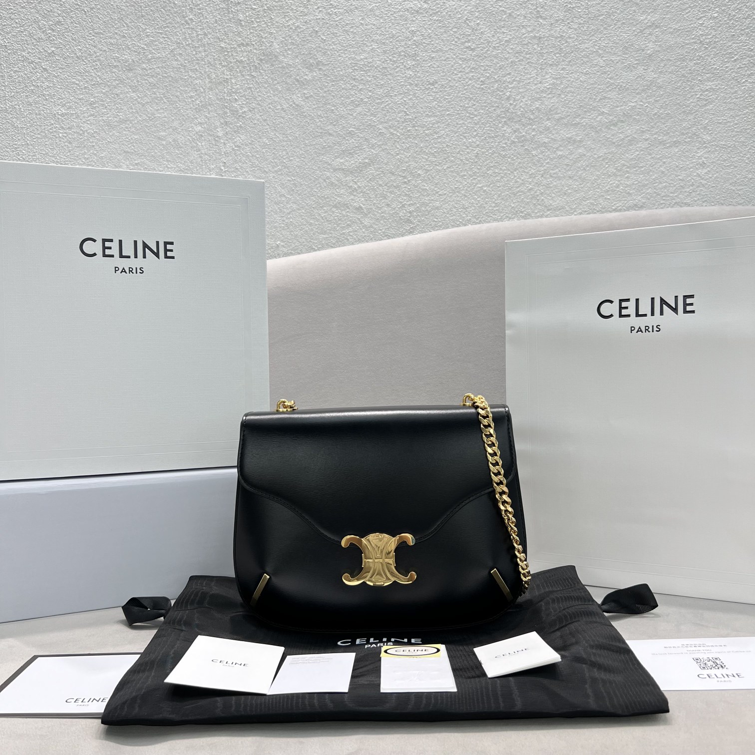 1:1 Replica Celine Chain Besace Triomphe Black For Women 10in/24.5cm 199273BF4.38NO - Image 8
