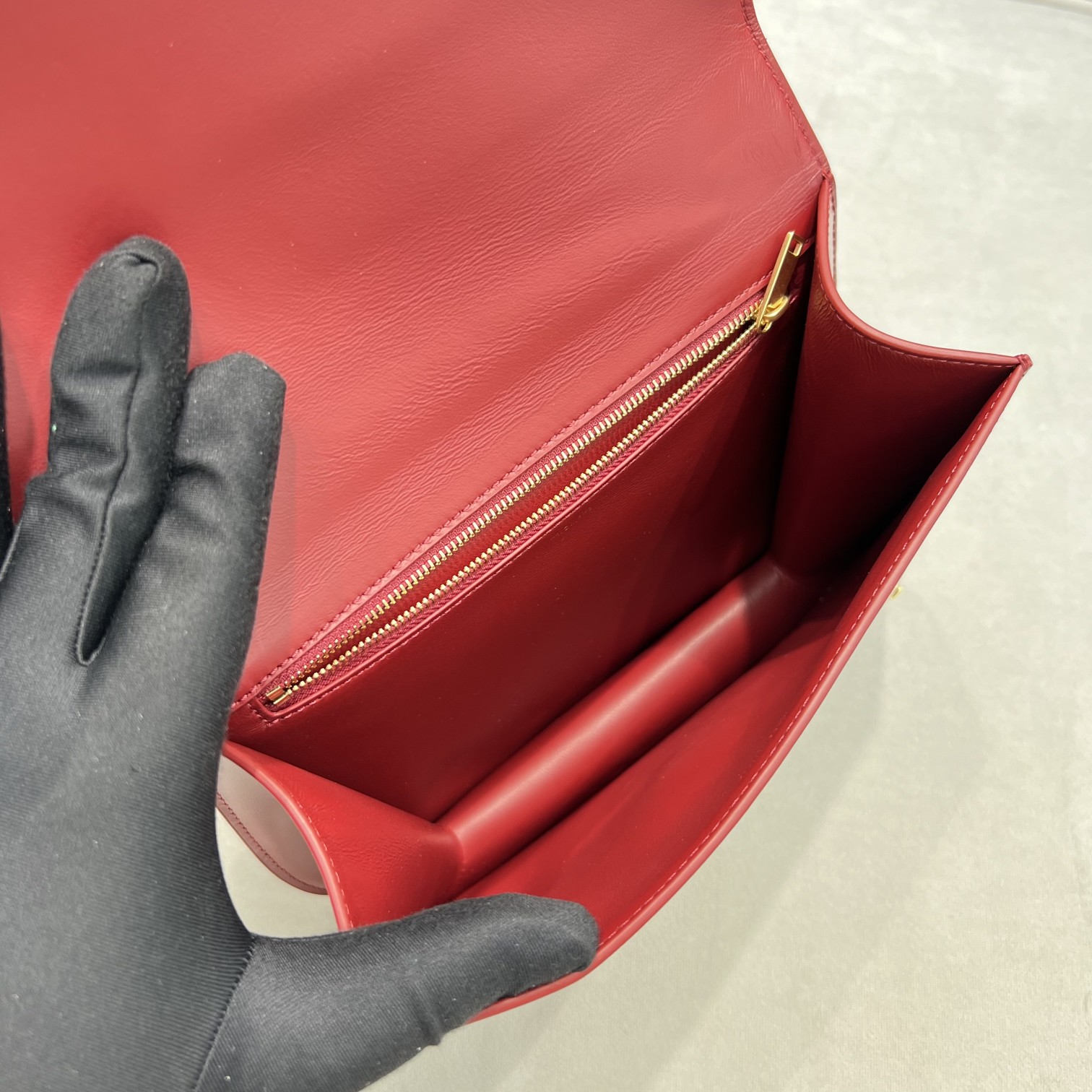 1:1 Replica Celine Chain Besace Triomphe Carmin For Women 10in/24.5cm 199273BF4.27CA - Image 3