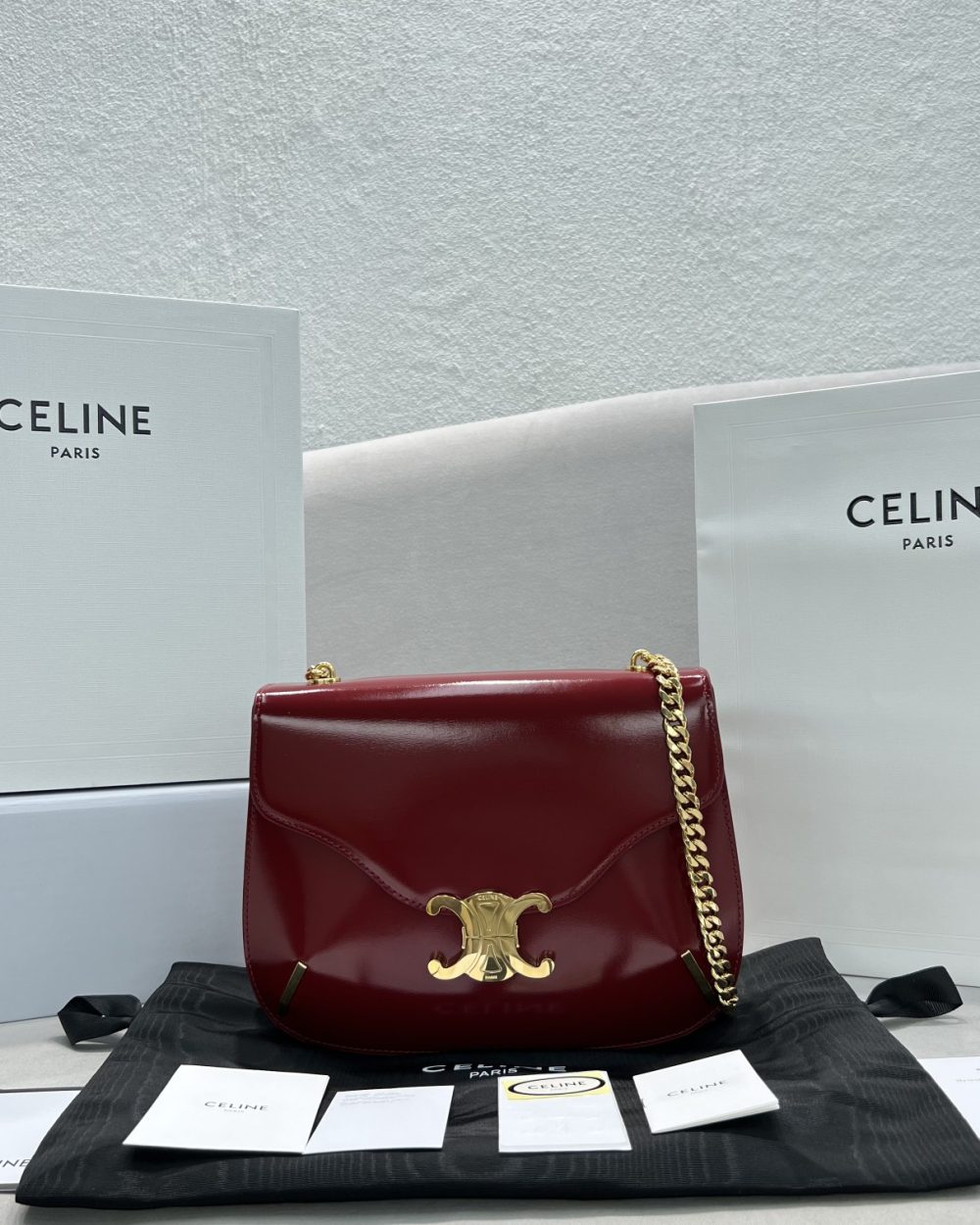 1:1 Replica Celine Chain Besace Triomphe Carmin For Women 10in/24.5cm 199273BF4.27CA