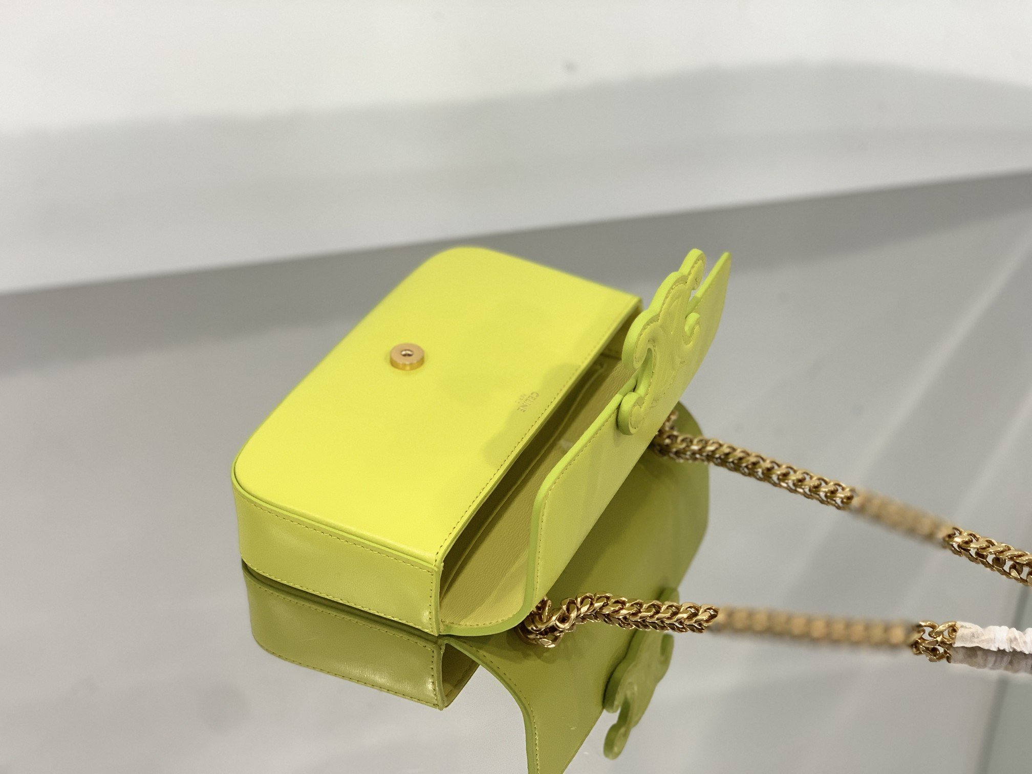 1:1 Replica Celine Chain Shoulder Bag Cuir Triomphe Green For Women 7.9in/20cm - Image 2