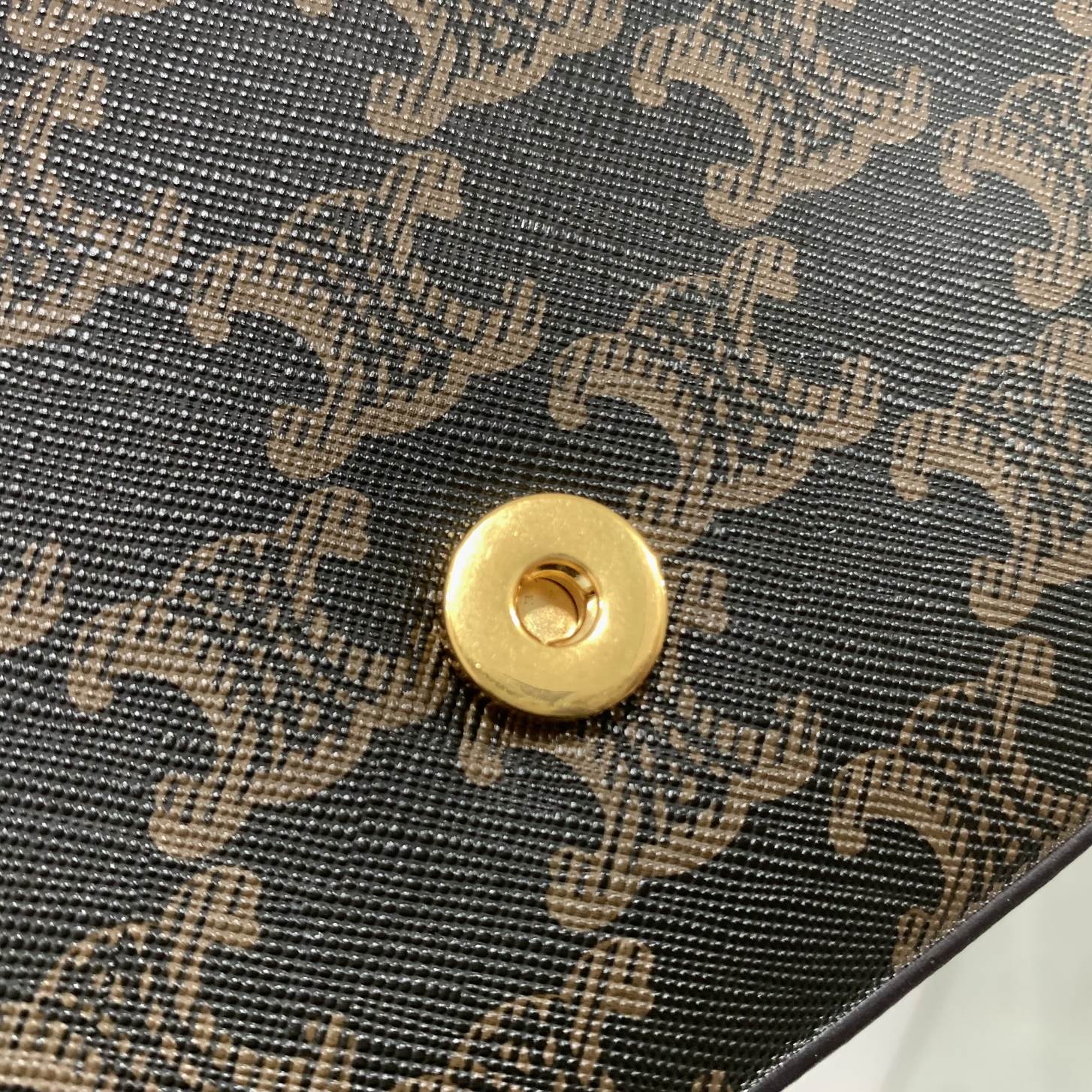 1:1 Replica Celine Chain Shoulder Bag Cuir Triomphe In Triomphe Canvas Tan For Women 7.9in/20cm - Image 4