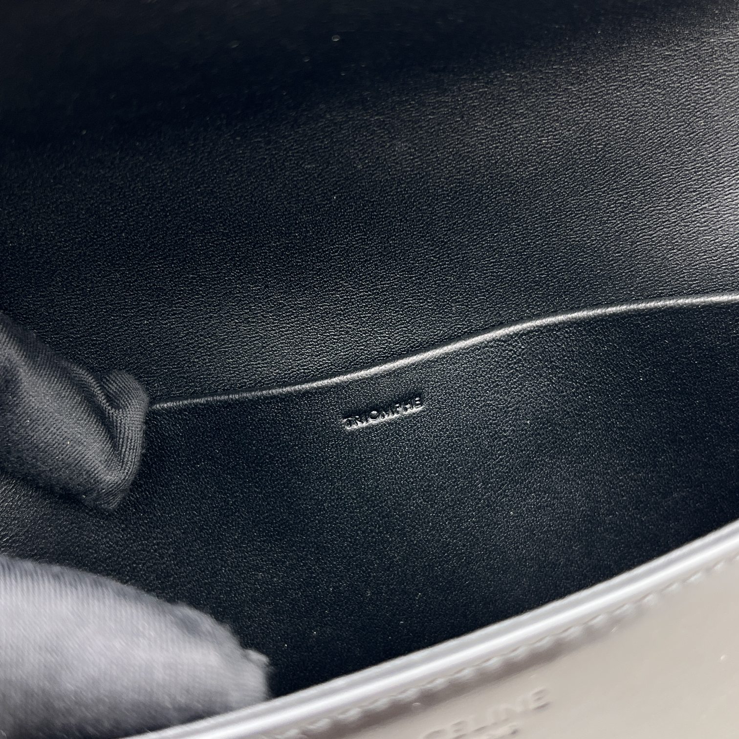 1:1 Replica Celine Chain Shoulder Bag Triomphe Black For Women 8in/20.5cm 197993EQJ.38NN - Image 8