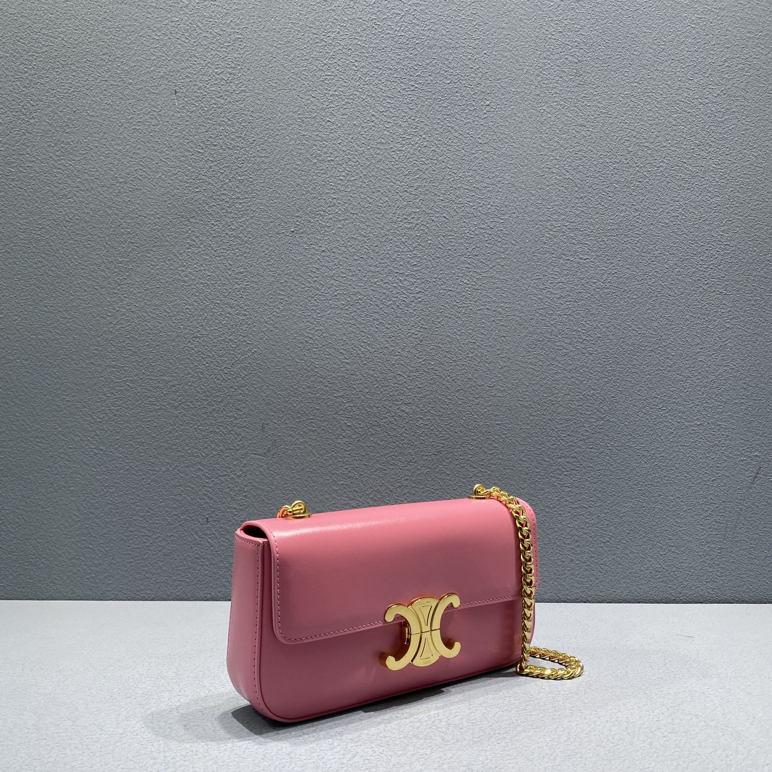 1:1 Replica Celine Chain Shoulder Bag Triomphe Pink For Women 8in/20.5cm - Image 4