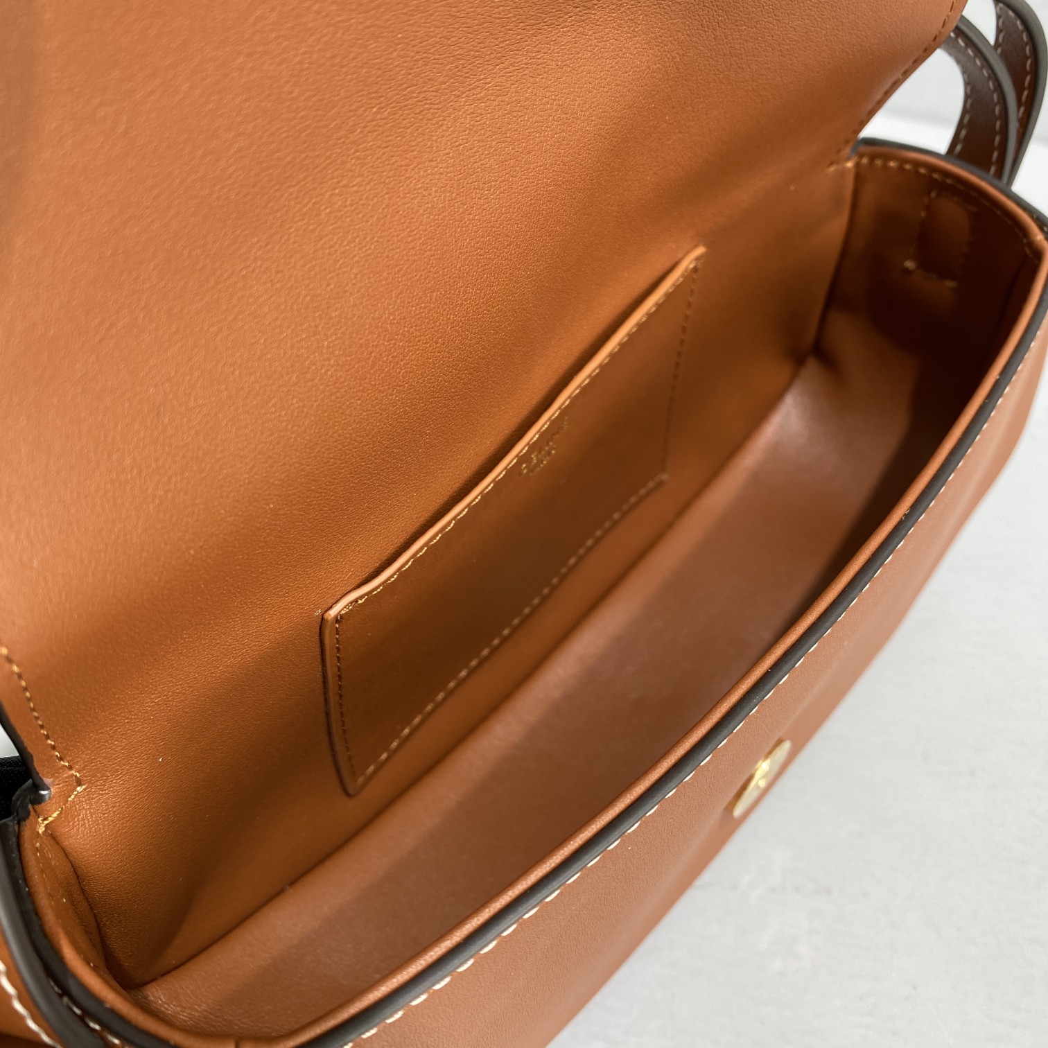 1:1 Replica Celine Clutch On Strap Brown For Women 7in/18cm 10I593DQ1.04LU - Image 2