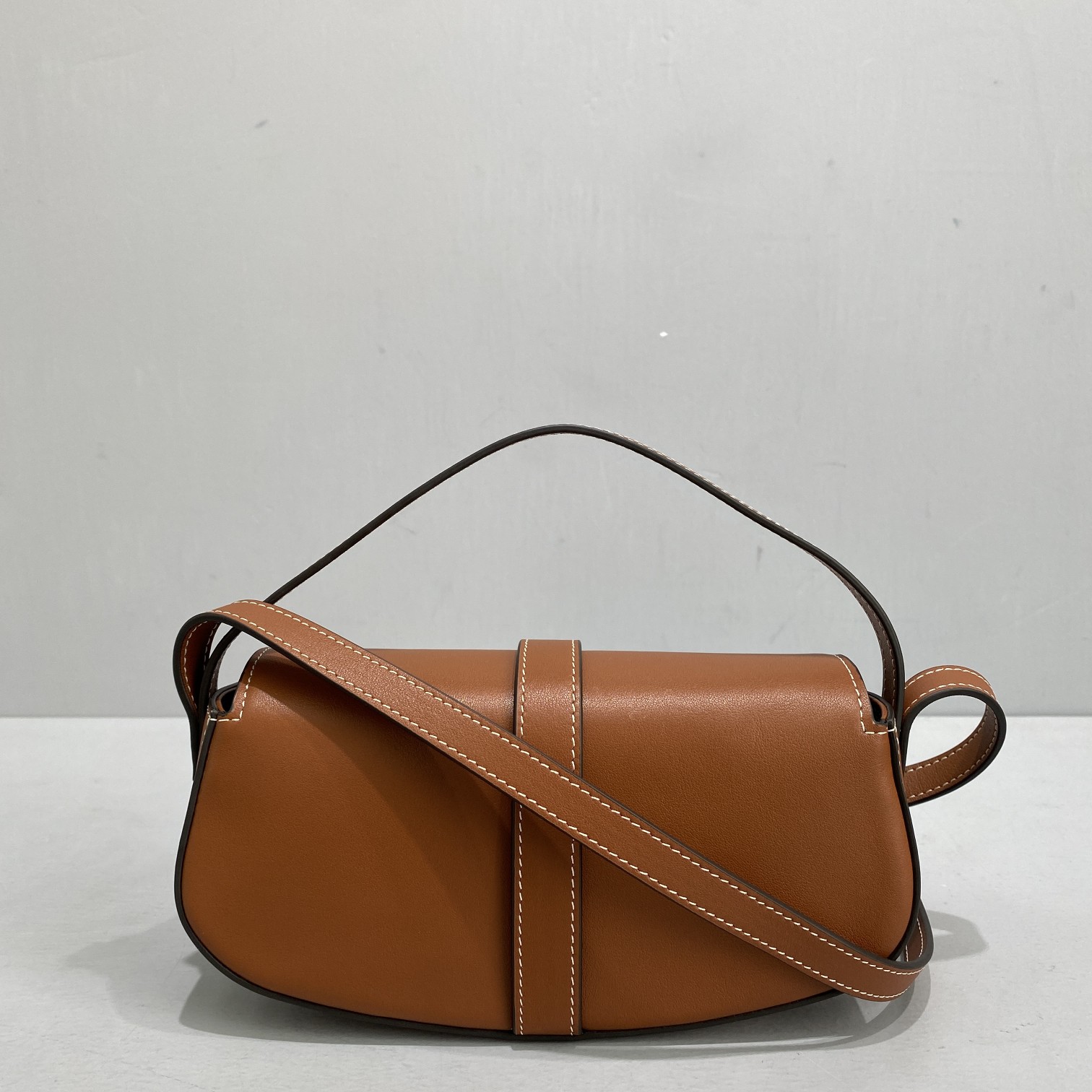 1:1 Replica Celine Clutch On Strap Brown For Women 7in/18cm 10I593DQ1.04LU - Image 7