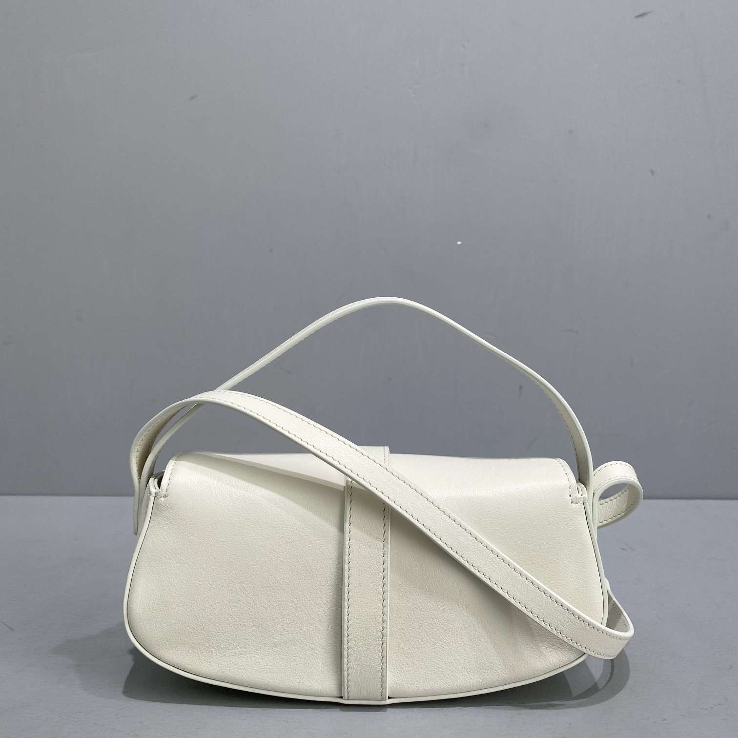 1:1 Replica Celine Clutch On Strap White For Women 7in/18cm 10I593DQ1.01OP - Image 8