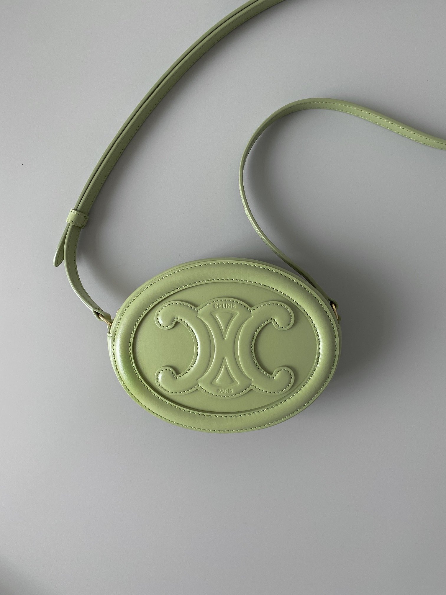 1:1 Replica Celine Crossbody Oval Purse Cuir Triomphe Mint Green For Women 6in/16cm