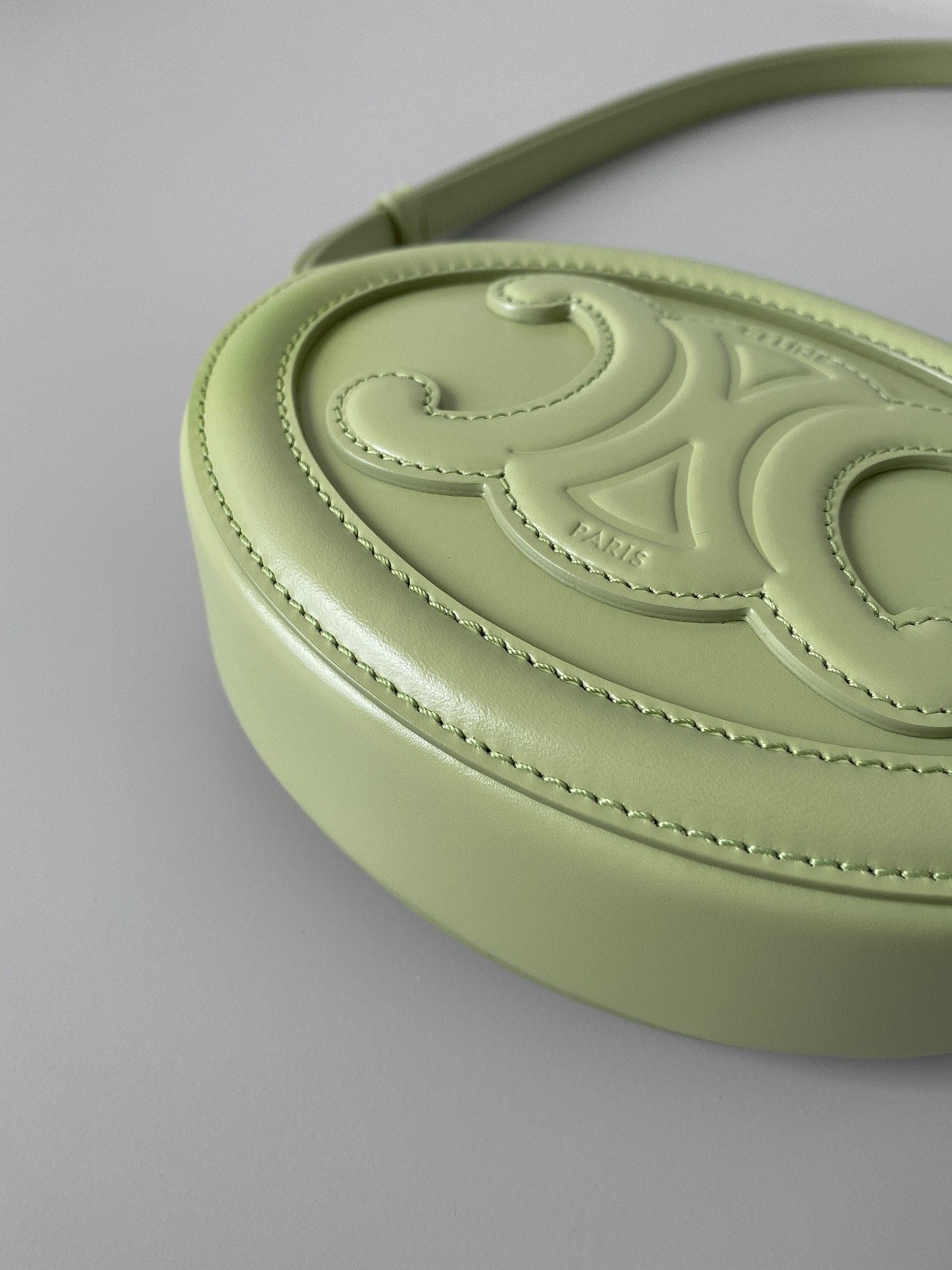 1:1 Replica Celine Crossbody Oval Purse Cuir Triomphe Mint Green For Women 6in/16cm - Image 3