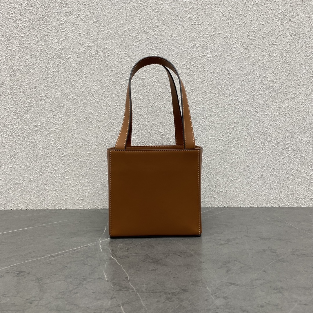 1:1 Replica Celine Cube Bag Cuir Triomphe Square Tan For Women 6in/15cm - Image 2