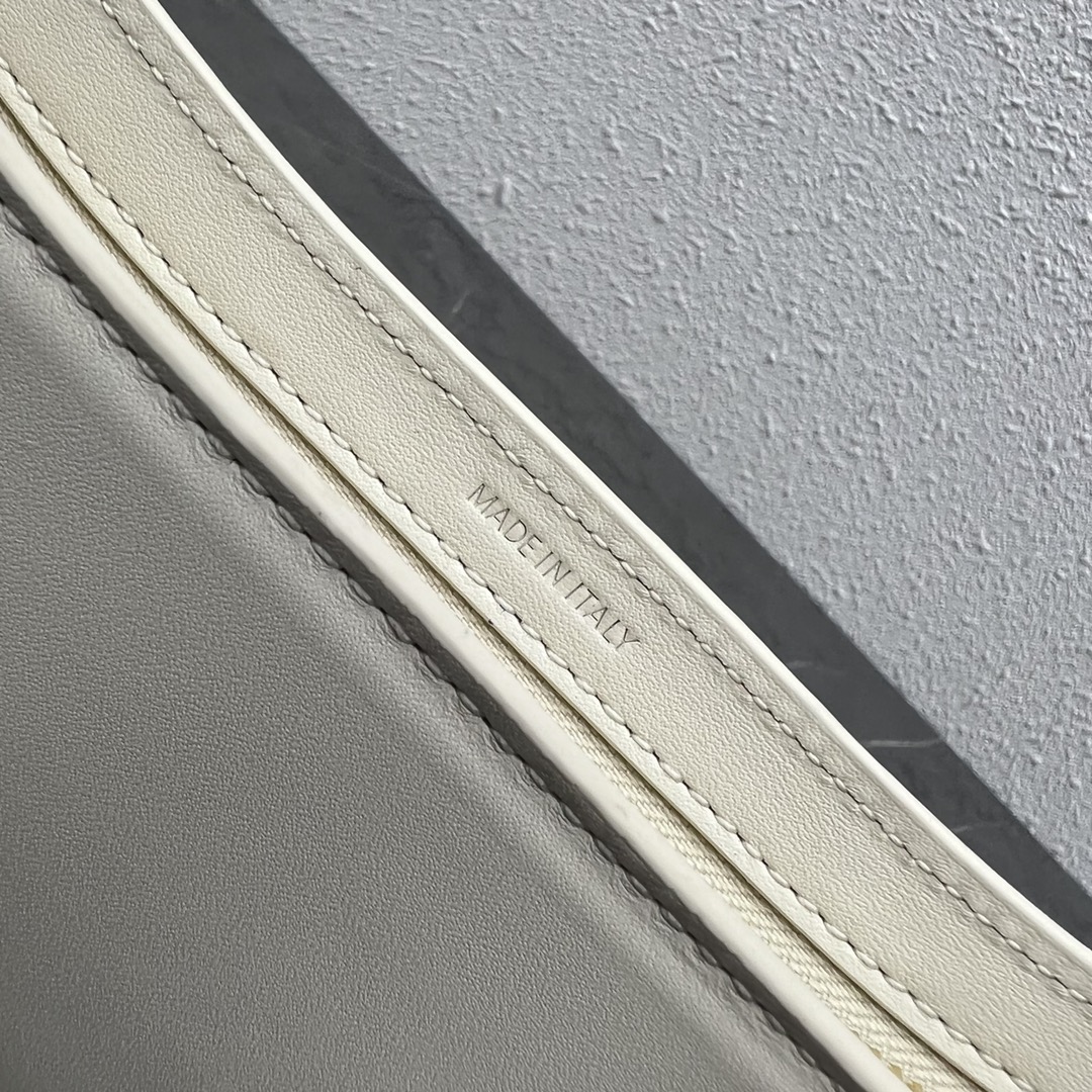 1:1 Replica Celine Cuir Triomphe Shoulder Bag White For Women 9.4in/24cm - Image 5