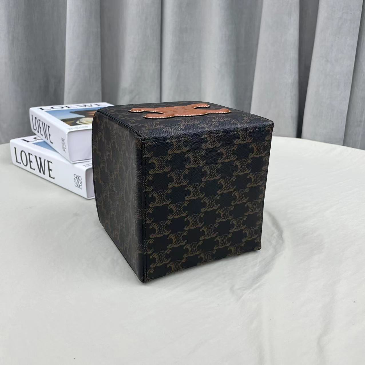 1:1 Replica Celine Cuir Triopé Canvas Cube Bag Triumph Tan For Women 6in/15cm 199202EIN.04LU - Image 6