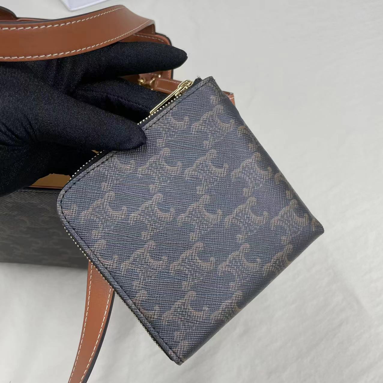 1:1 Replica Celine Cuir Triopé Canvas Cube Bag Triumph Tan For Women 6in/15cm 199202EIN.04LU - Image 9