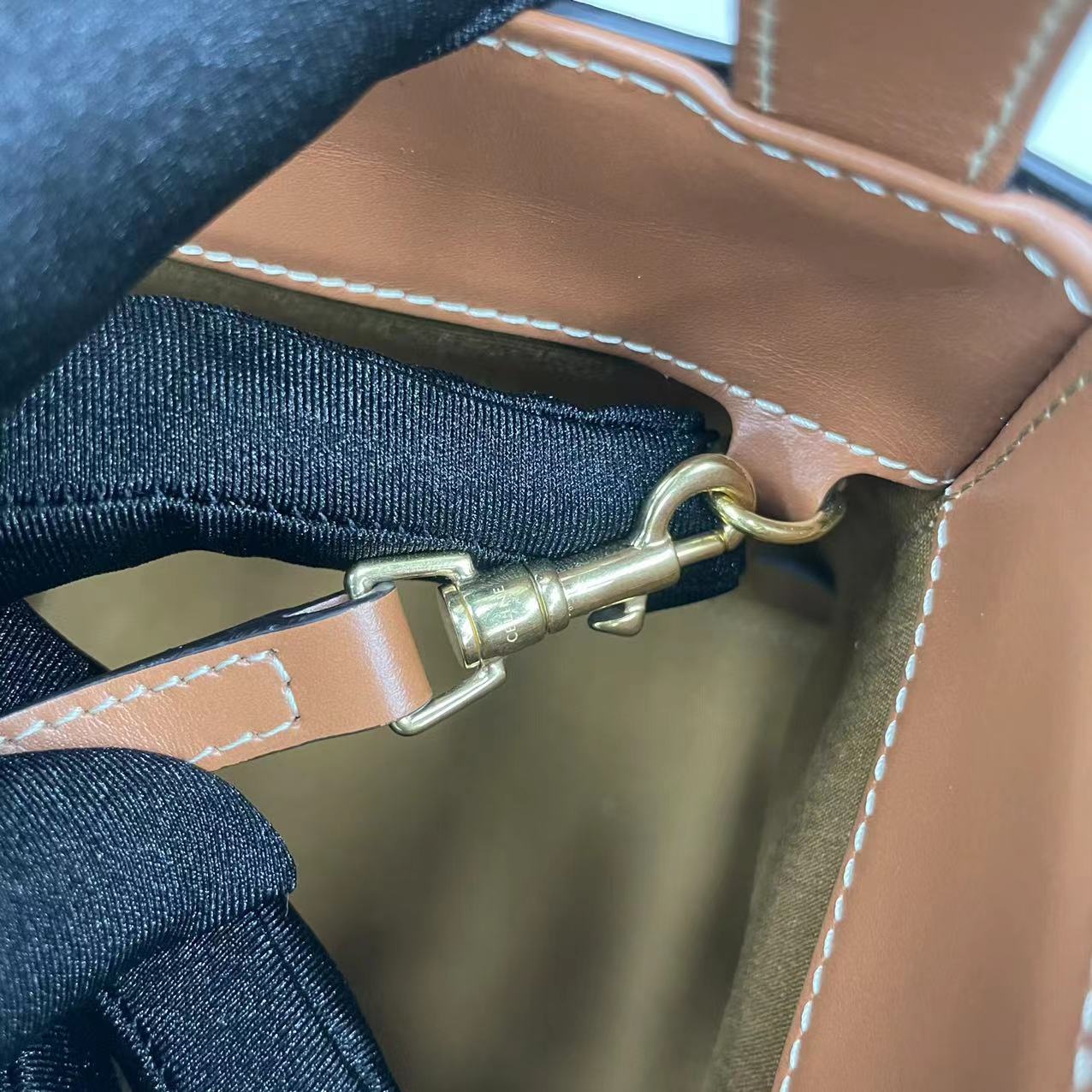 1:1 Replica Celine Cuir Triopé Canvas Cube Bag Triumph Tan For Women 6in/15cm 199202EIN.04LU - Image 3