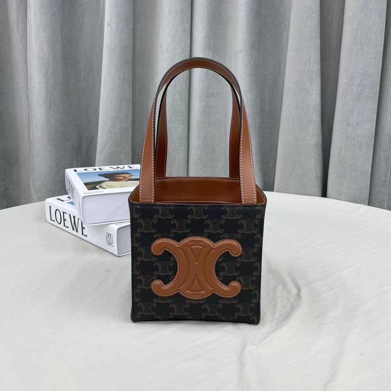 1:1 Replica Celine Cuir Triopé Canvas Cube Bag Triumph Tan For Women 6in/15cm 199202EIN.04LU