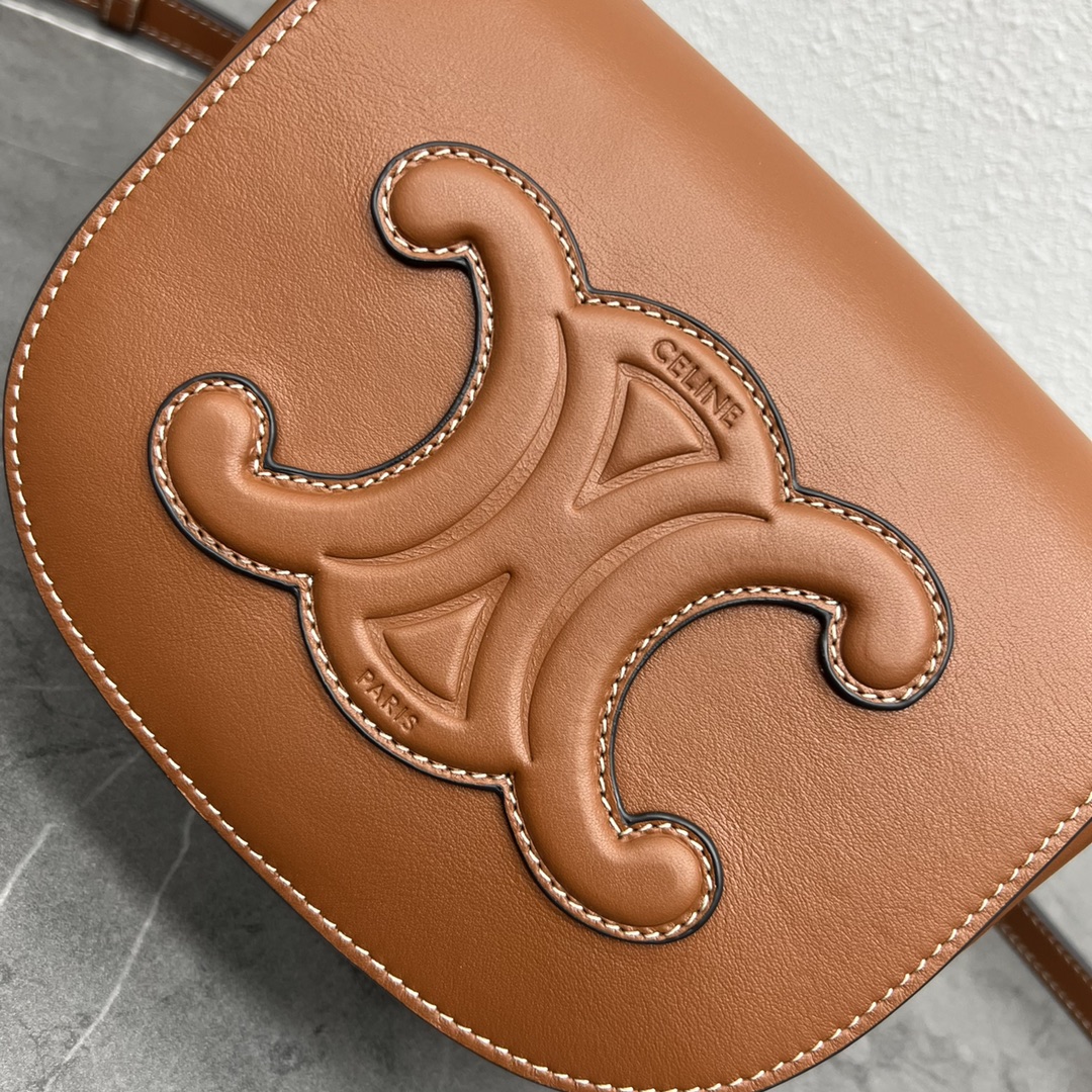 1:1 Replica Celine Folco Cuir Triomphe Tan For Women 7in/19cm 198263DU3.04LU - Image 6