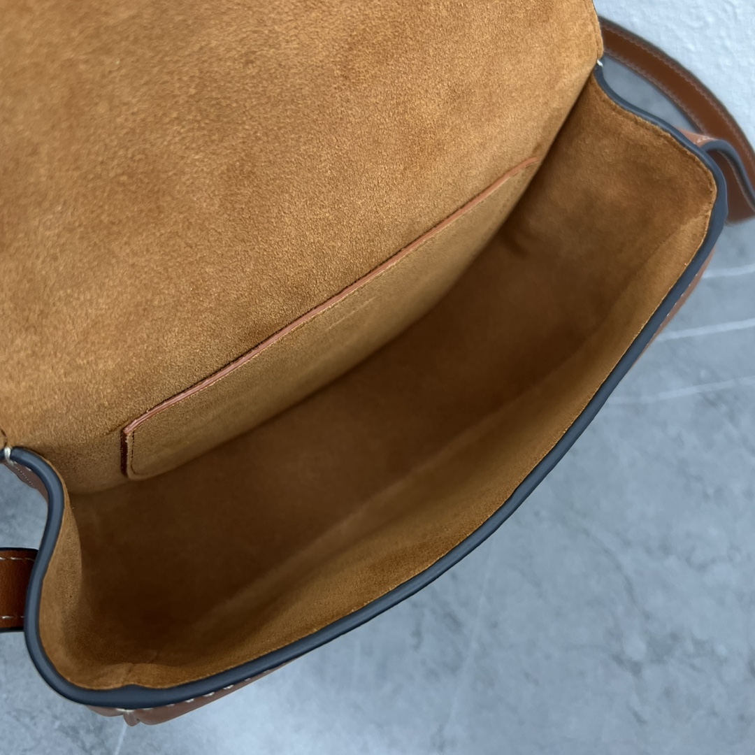 1:1 Replica Celine Folco Cuir Triomphe Tan For Women 7in/19cm 198263DU3.04LU - Image 9