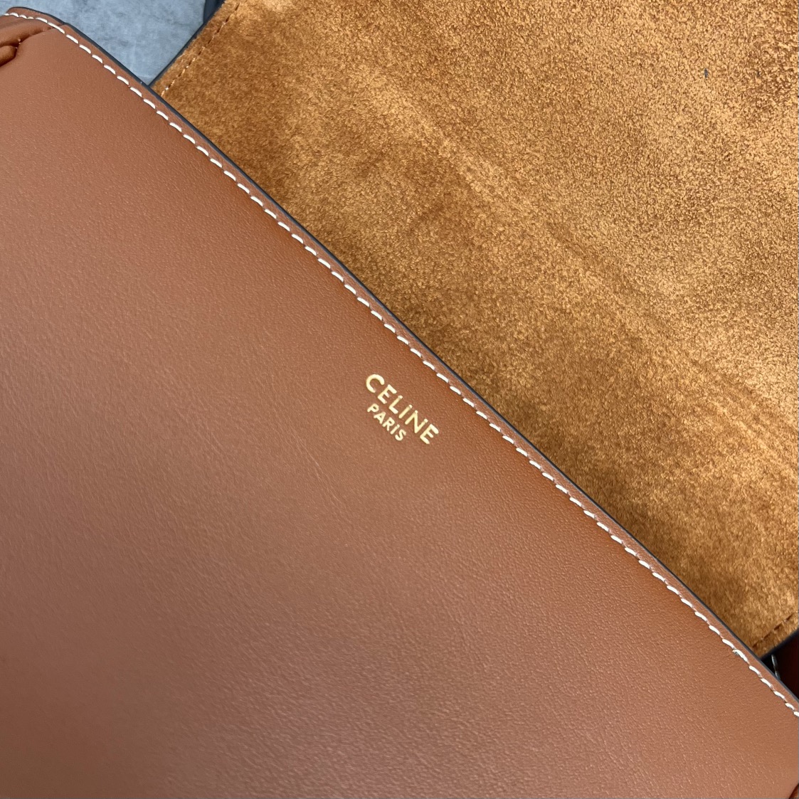 1:1 Replica Celine Folco Cuir Triomphe With Studs Brown For Women 7in/19cm 198263DU9.04LU - Image 8